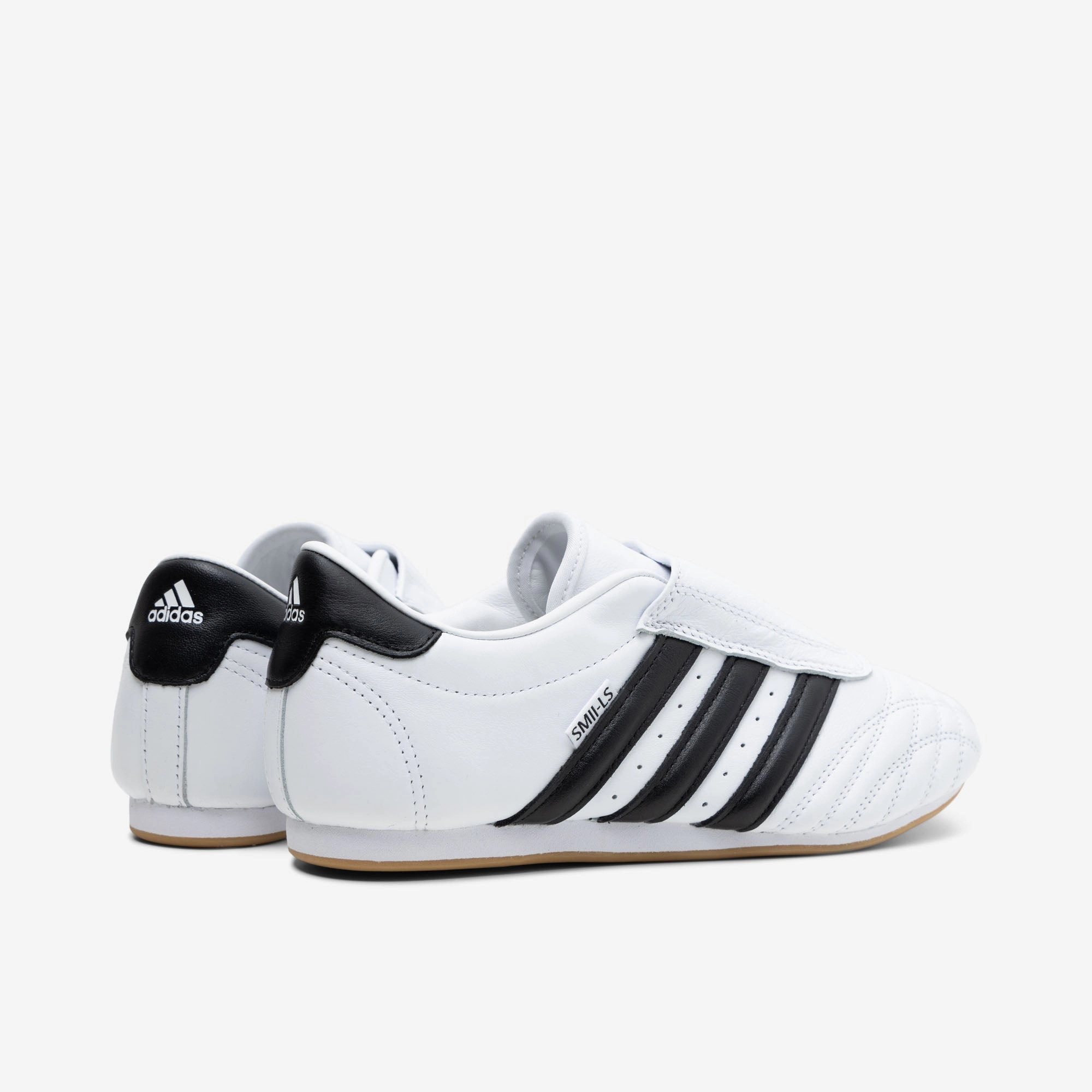adidas Originals Women's Taekwondo Ftwr White / Core Black - Gum Adidas Hike Shoes