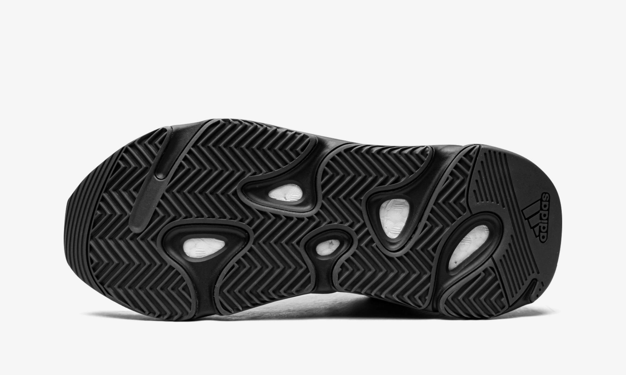 Adidas Taekwondo Shoes Jennie Adidas Yeezy Boost 700 MNVN "Blue Tint" Pre-Owned