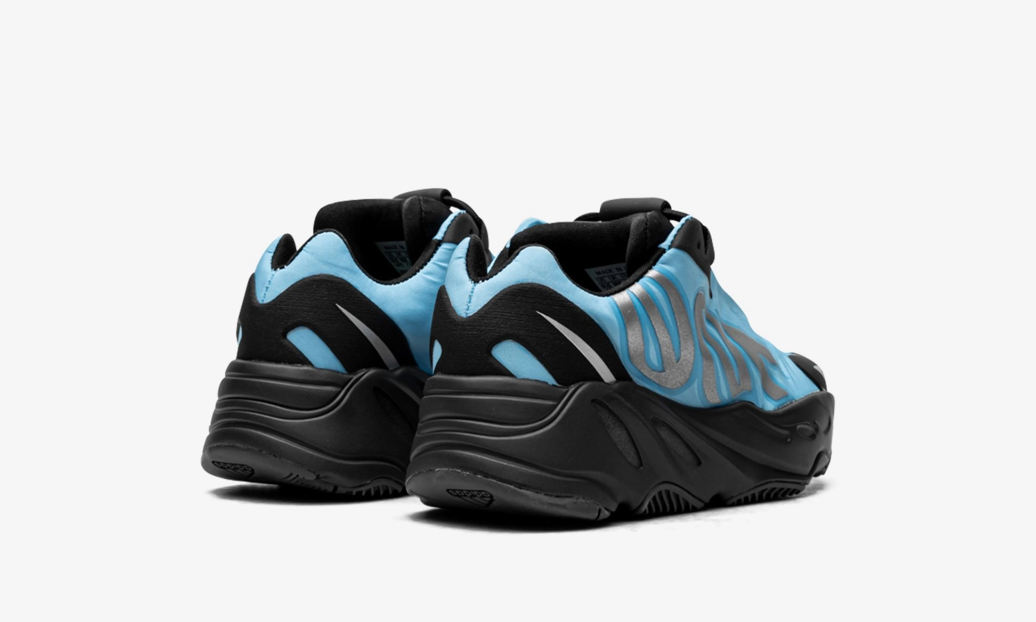 Adidas Climacool Laced Shoes Adidas Yeezy Boost 700 MNVN "Cyan" Pre-Owned