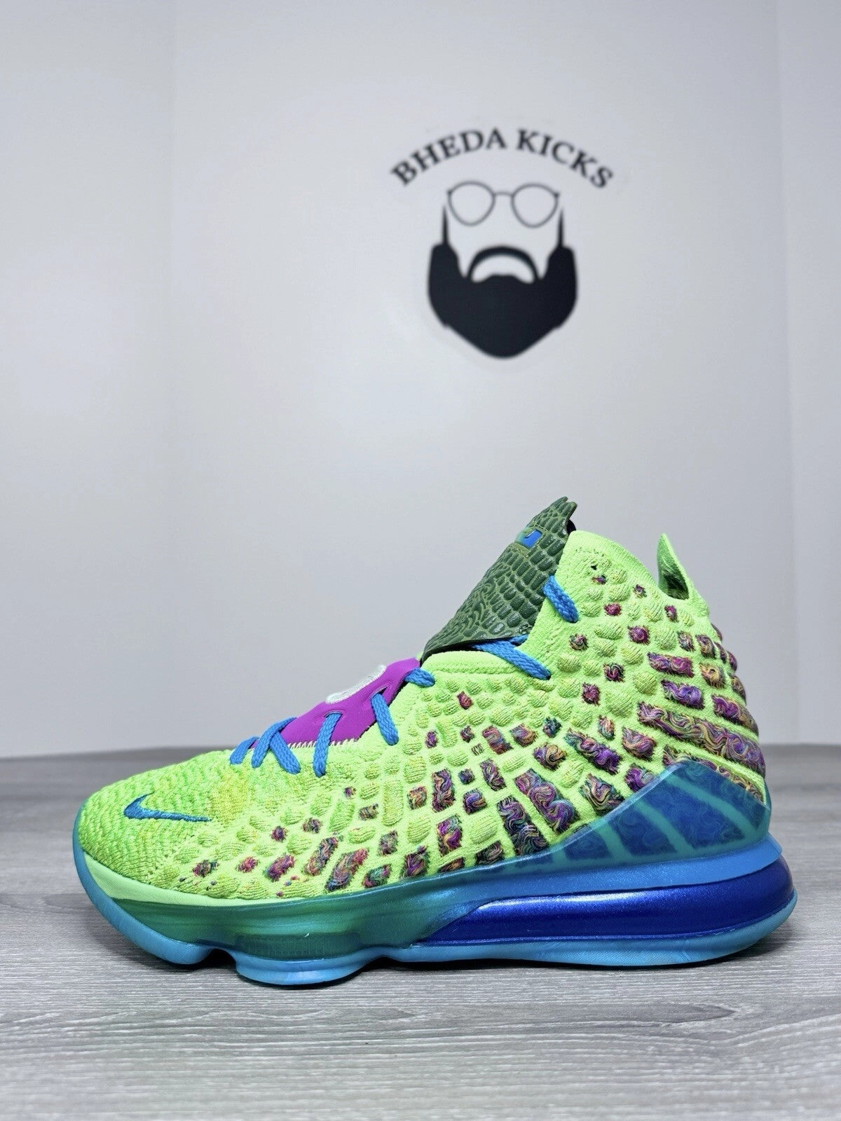 Indoor Asics Shoes Sizs 9 - Nike LeBron 17 Mr. Swackhammer All Star Space Jam CV8075-300 Preowned