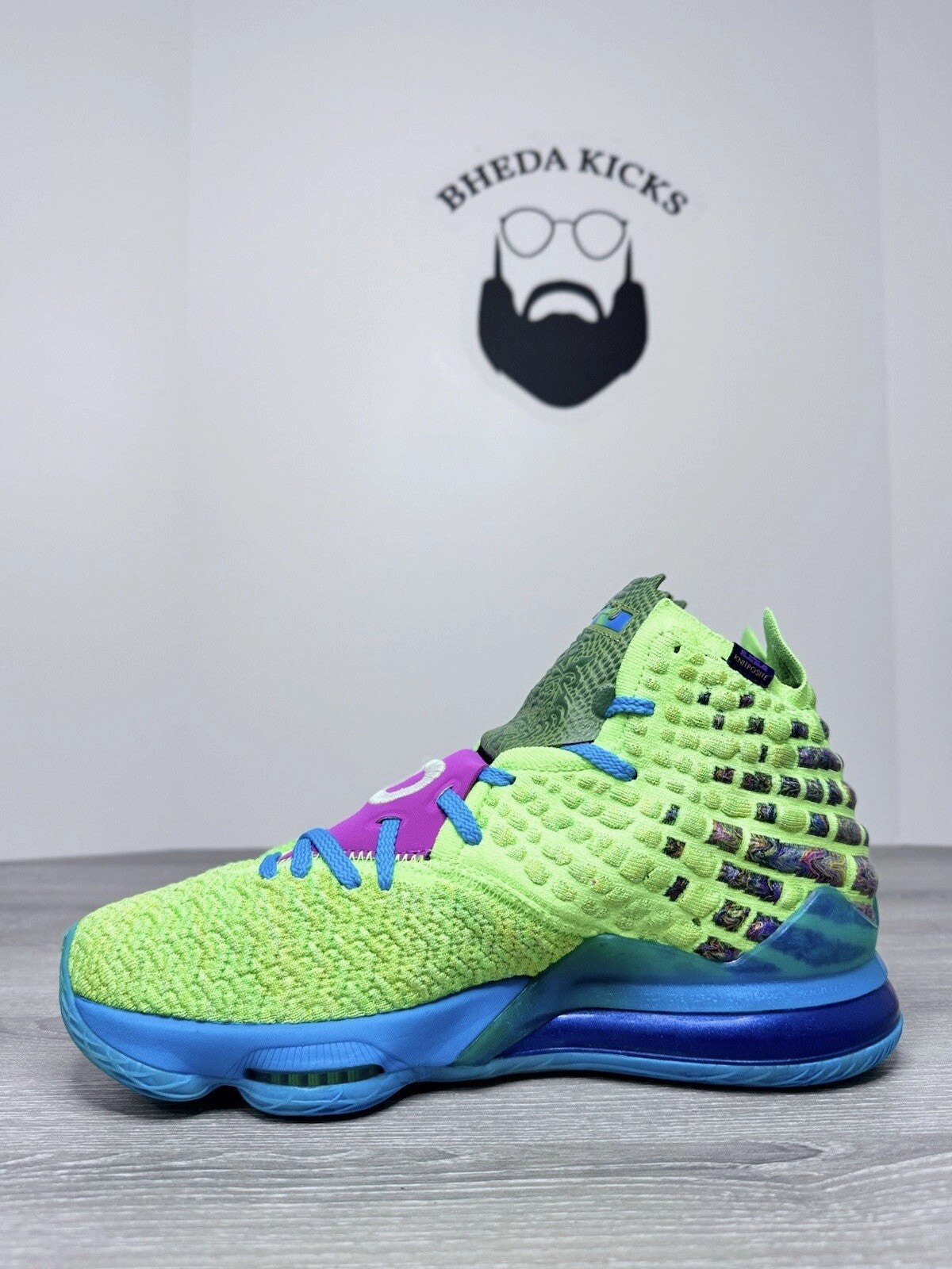 Asics Shoes Gt 1000 6 Sizs 9 - Nike LeBron 17 Mr. Swackhammer All Star Space Jam CV8075-300 Preowned