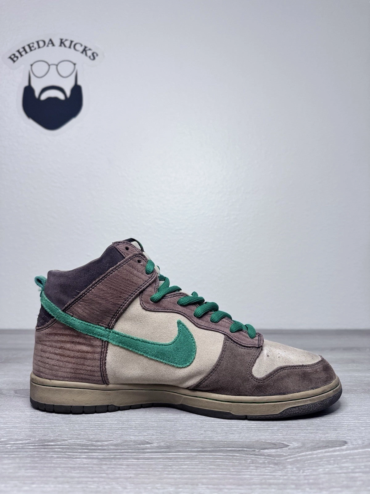 Size 12 - Nike SB Dunk High Tweed Classic Green Wood Deck 313171-231 Preowned Asics Running Shoes Size 14