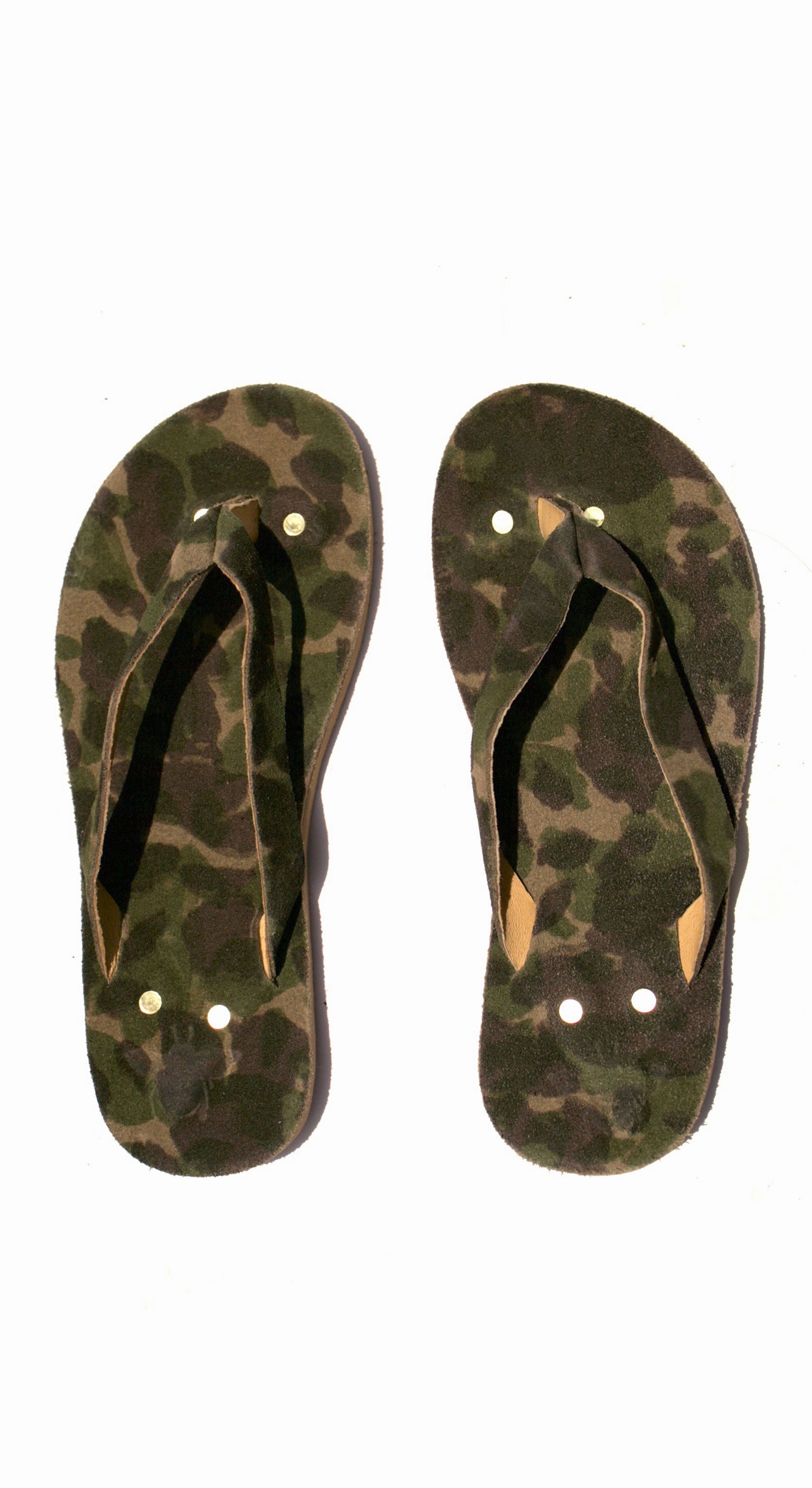 D Flip Flops Camo Flip Flops