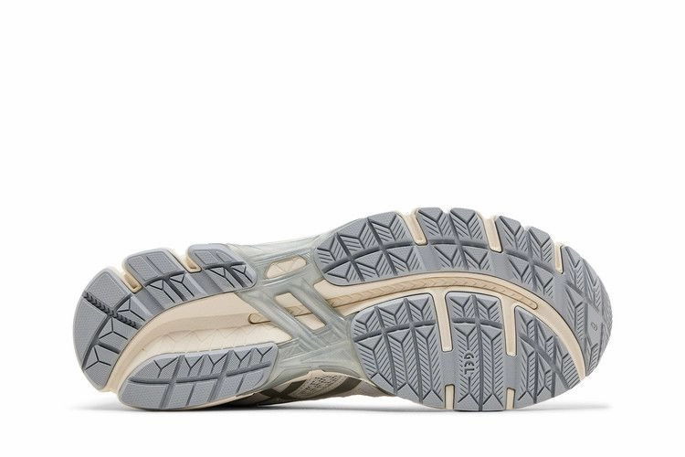 Shoes Comparable To Asics Gel Nimbus ASICS Gel-Kayano 20 White Pure Silver