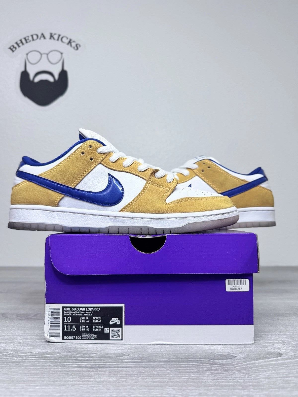 Asics Volleyball Shoes Japan Size 10 - Nike SB Dunk Low "Laser Orange" BQ6817-800 Preowned Authentic