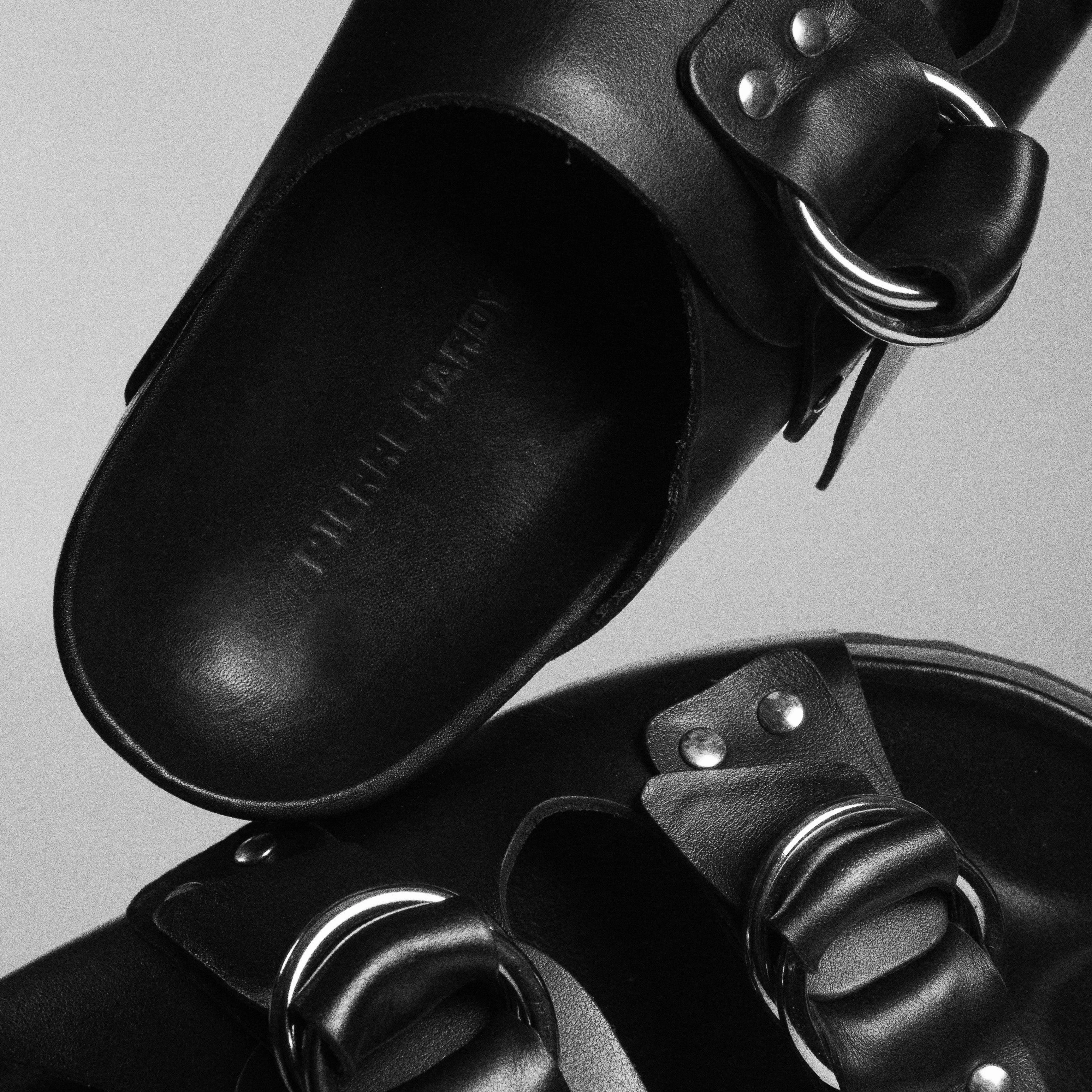 BEACH RIDER FLAT MULE Flat Steel Toe Shoes