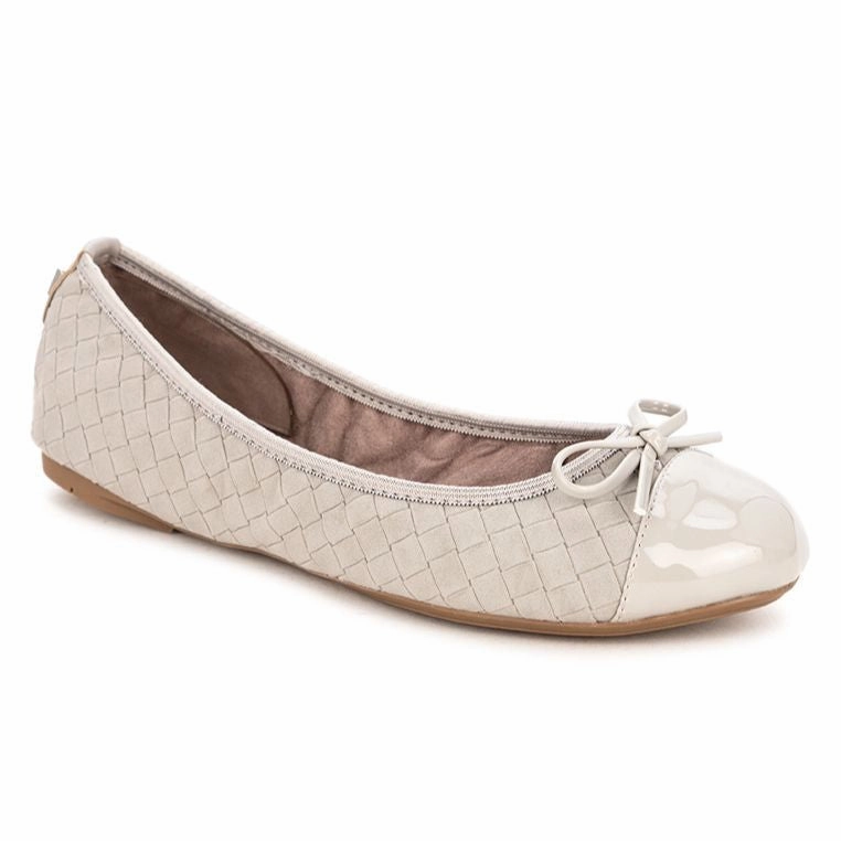 Jeans With Flat Shoes OLIVIA Ballet Flat Shoes - Grey Suede W/ Emboss