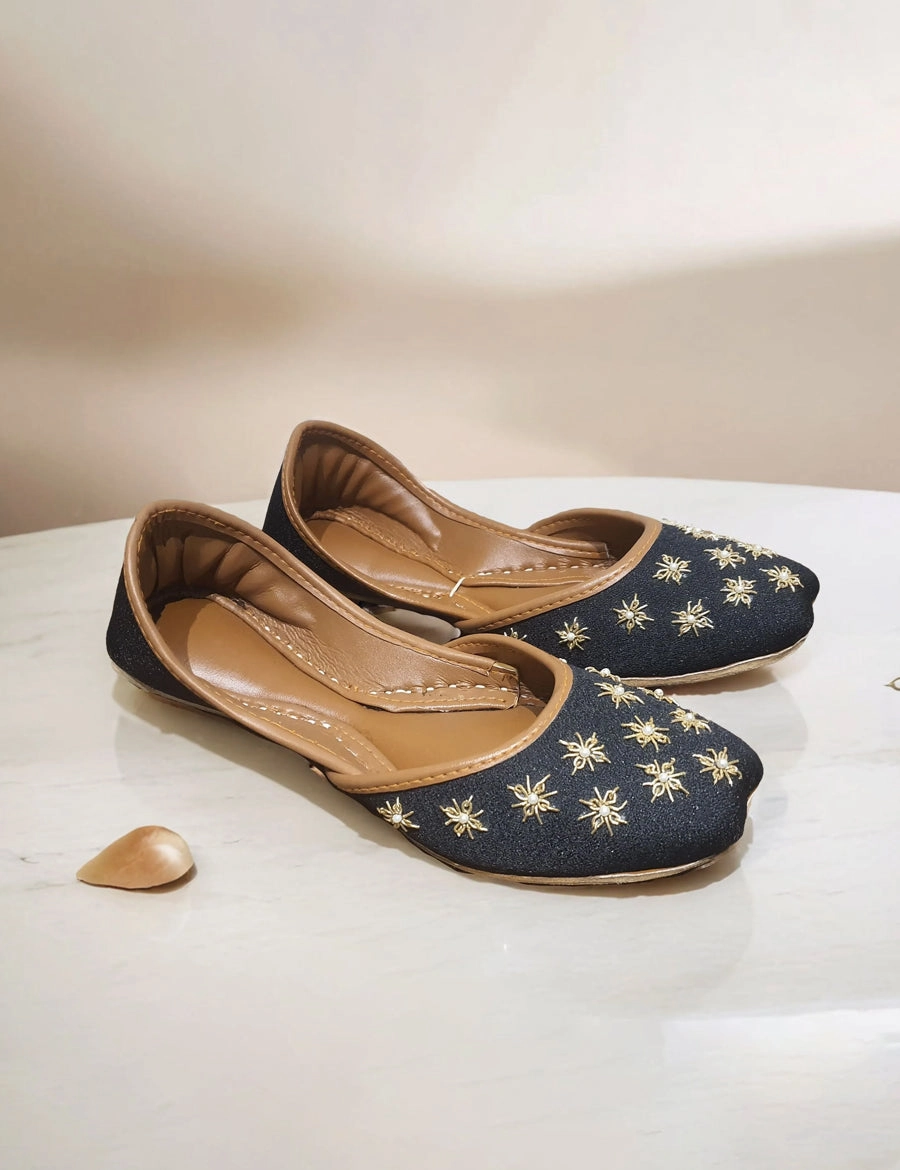 Black Women Khussa in Modern Fashion Best Shoes For Running And Walking