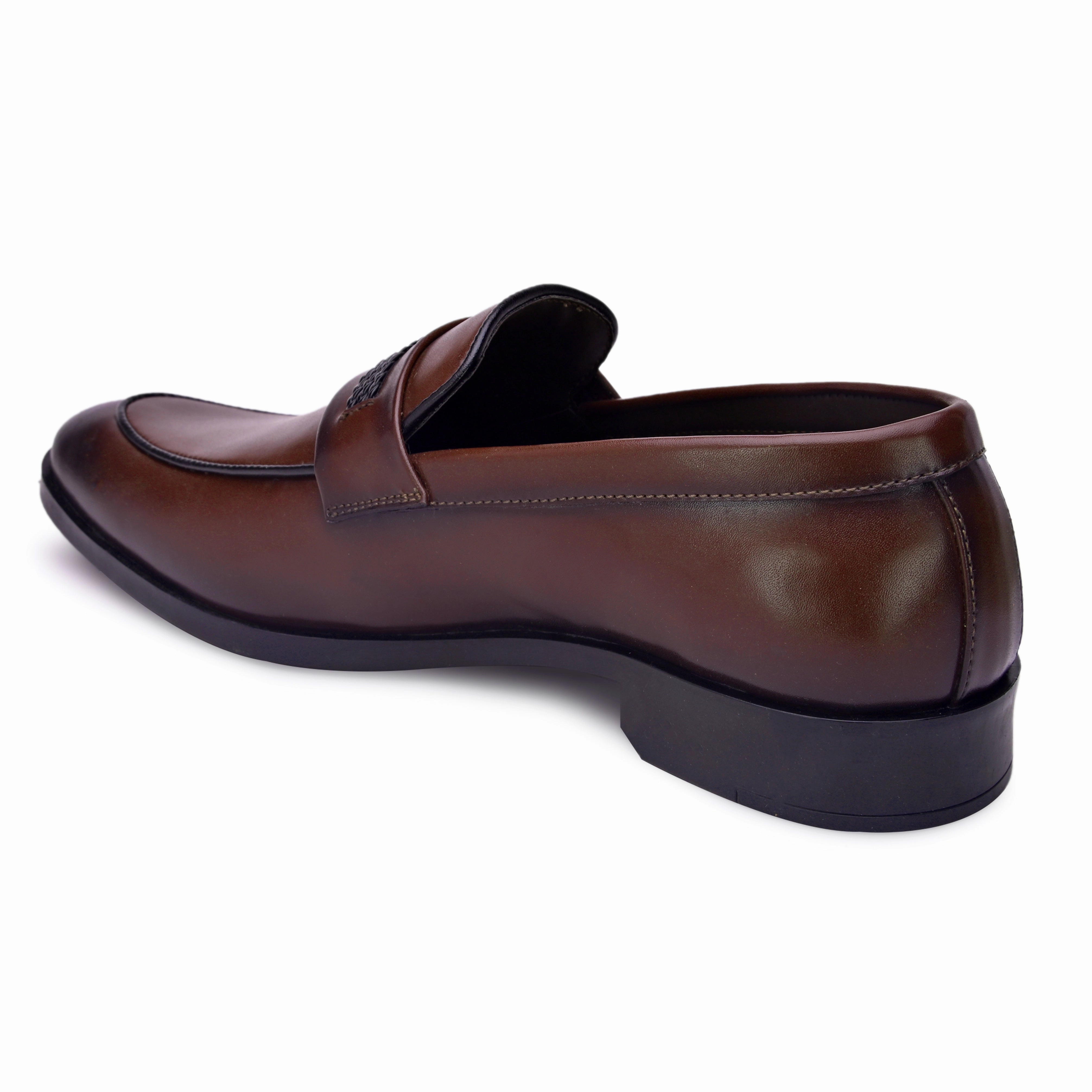 Shiny Loafers Bond Cherry Saddle Loafers