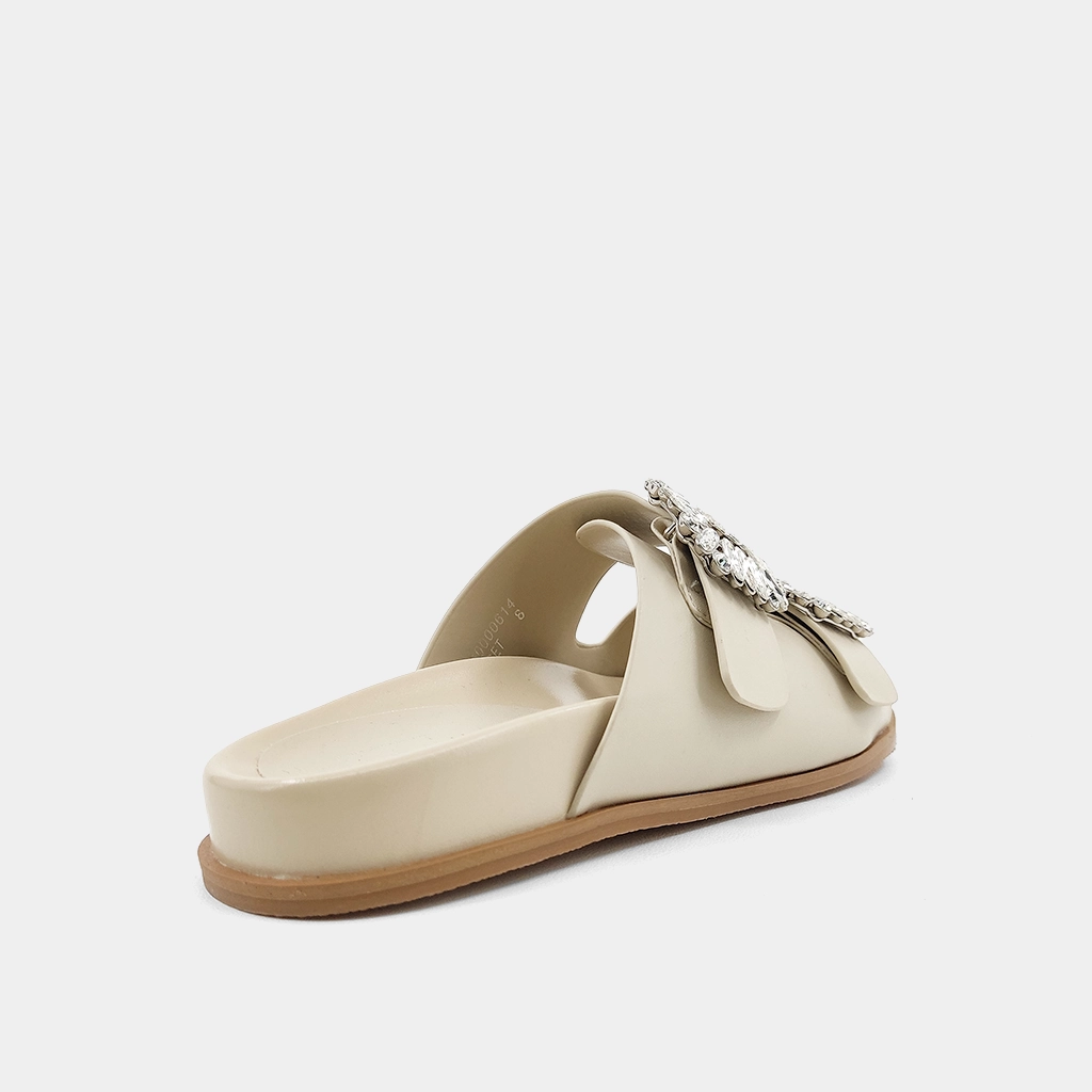 Flat Shoes Trend 2025 BRIDGET