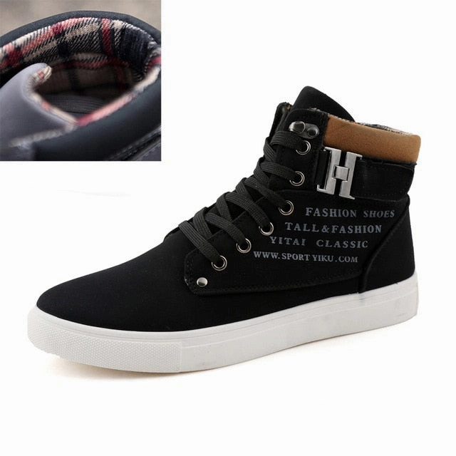 2018 Hot Men Boots Fashion Warm Winter Men shoes Autumn Leather Footwear For Man New High Top Canvas Casual Shoes Men Originals Tubular Shadow Casual Shoes