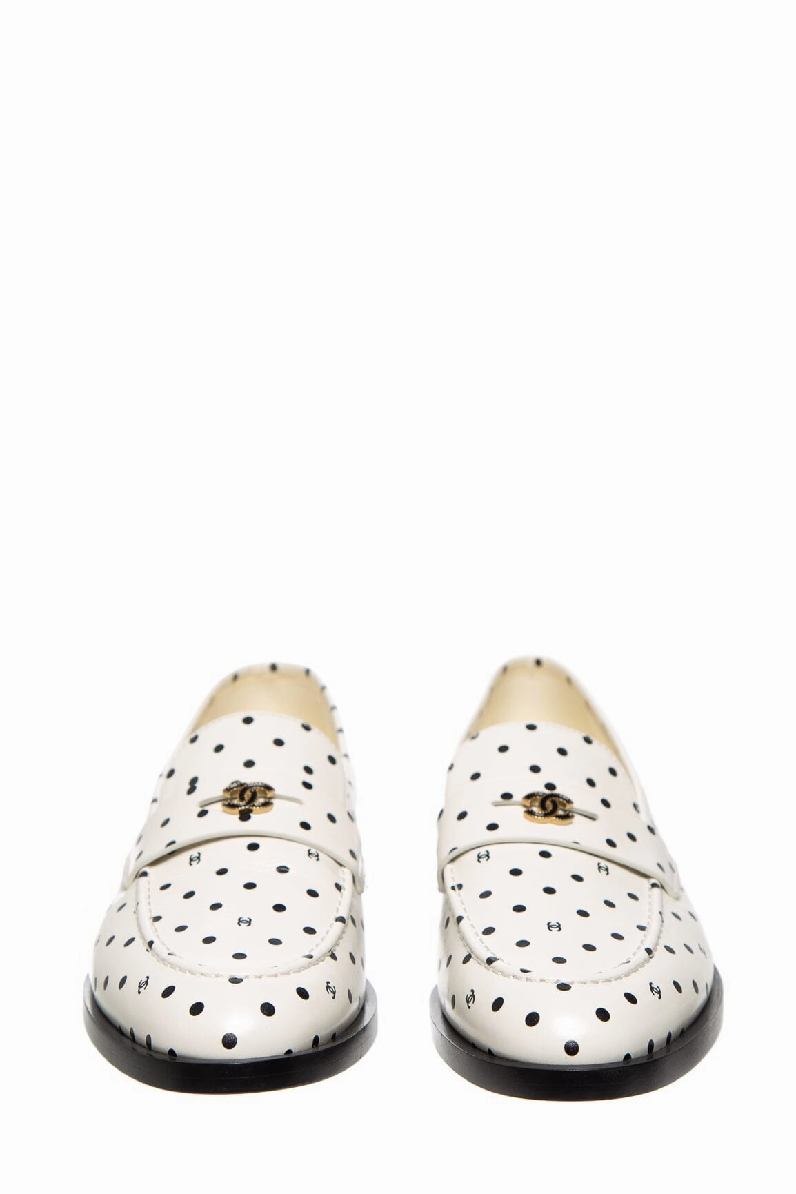 Chanel White And Black Polka Dot and Interlocking CC Logo Loafers SZ 39 Guicci Loafers