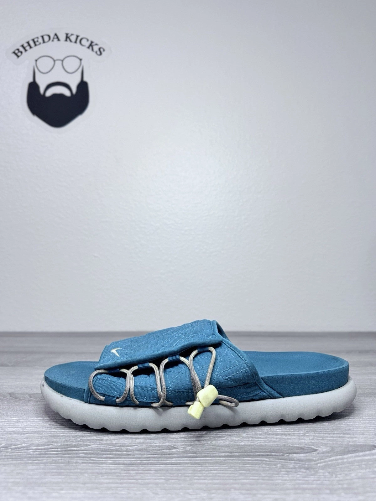 Junior Asics Running Shoes Size 12 - Nike Asuna 2 x FutureMovement Mineral Teal  Sequoia Slides FB9762-300