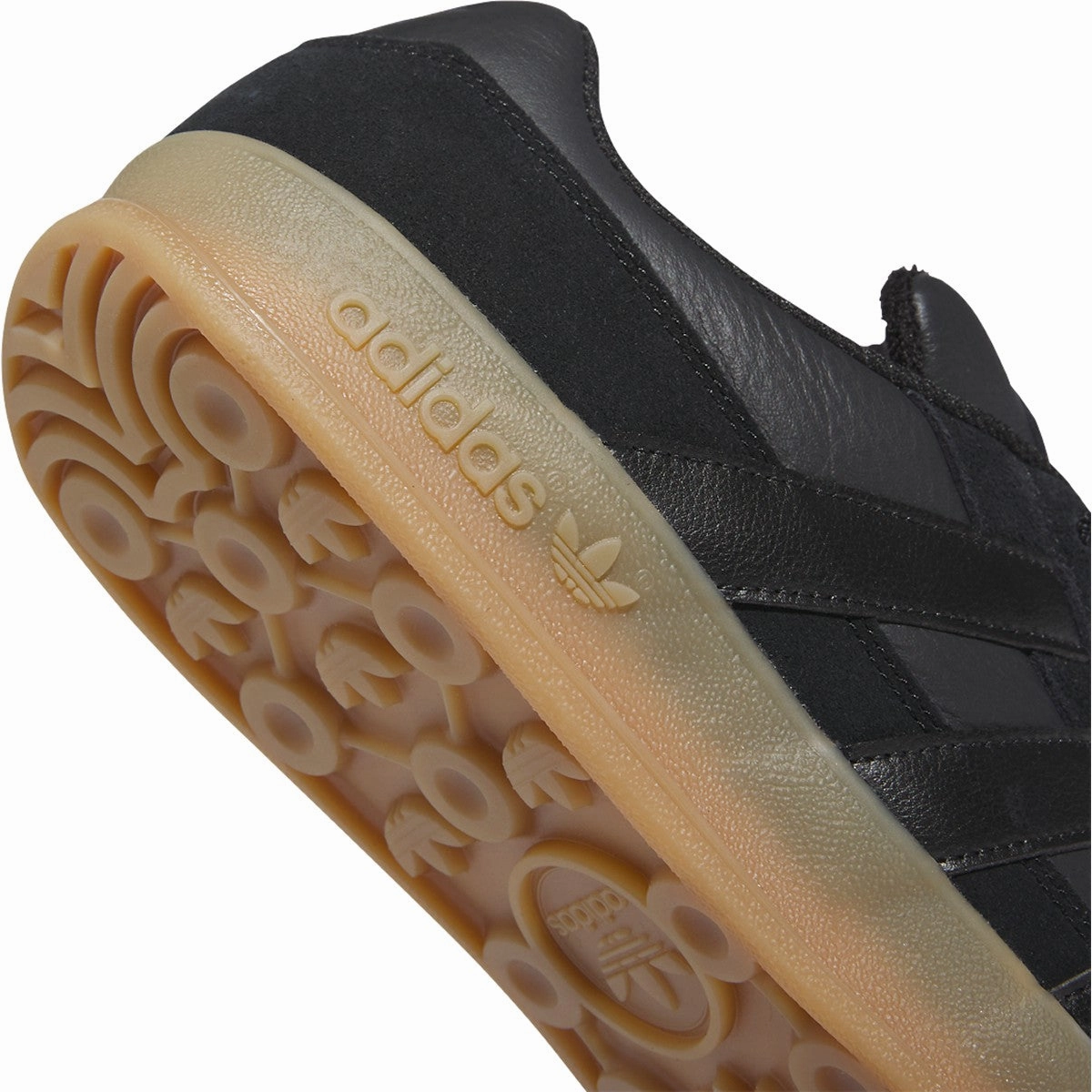 Adidas Aloha Super Core Black/Carbon/Gum Adidas Q Shoes