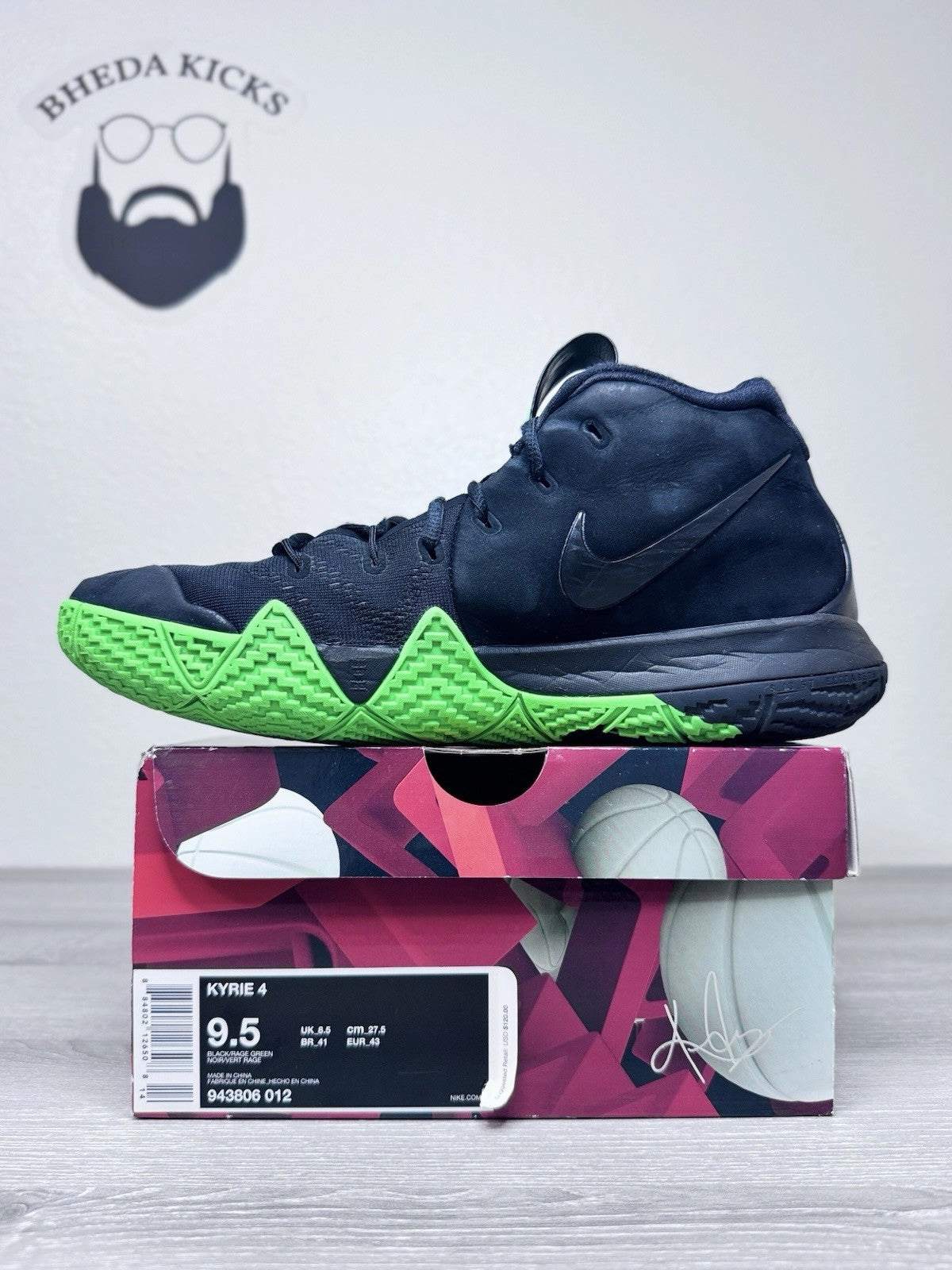 Size 9.5 - Nike Kyrie 4 Halloween Sneakers Black Green 943806-012 Preowned Good Asic Running Shoes