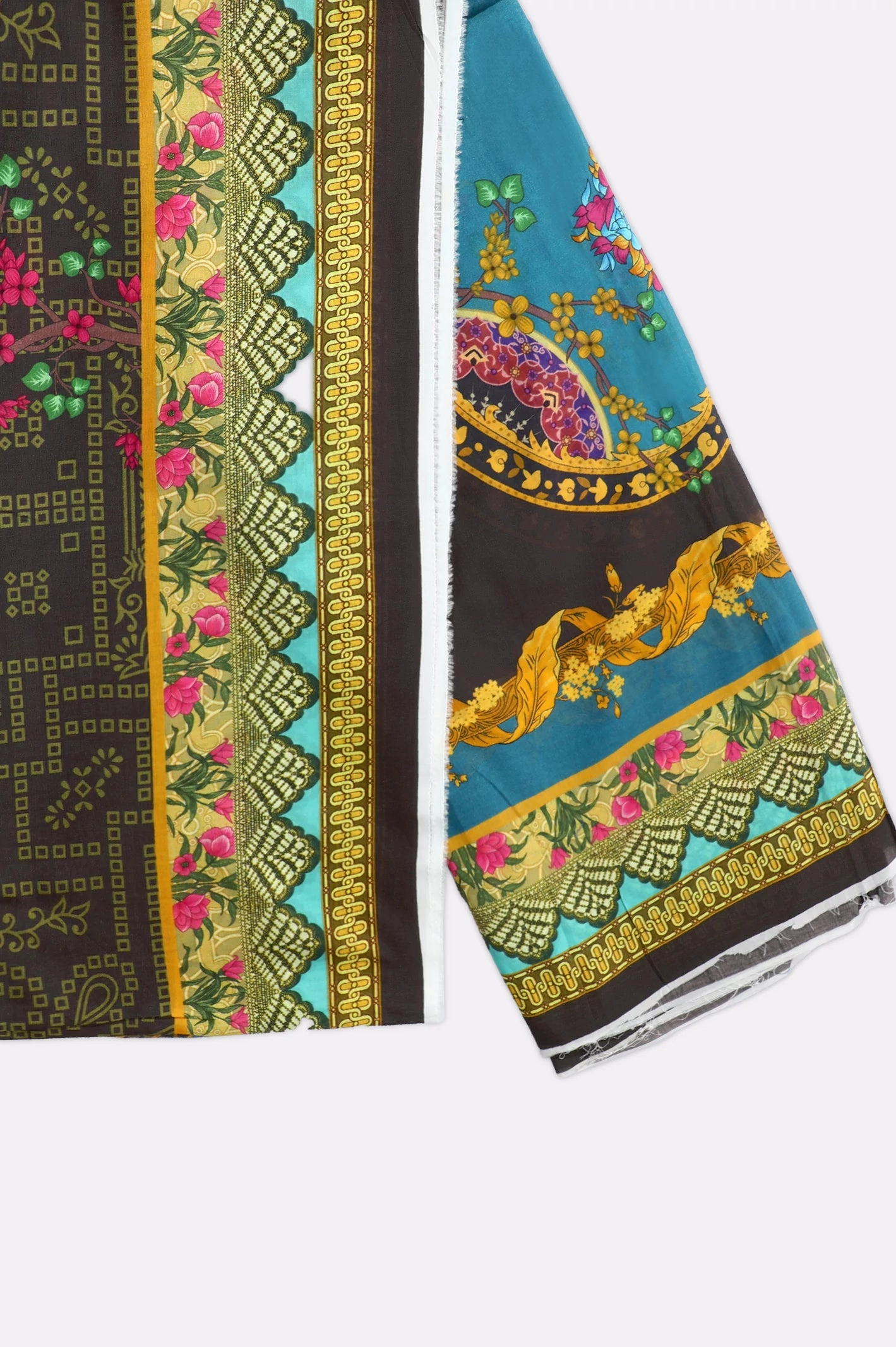 Dupatta Flat Turf Shoes