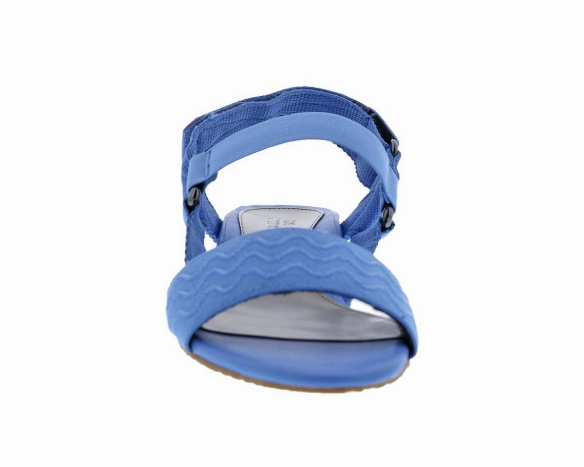 Ros Hommerson Virtual Women's Slingback Heel Shoes In Blue Elastic