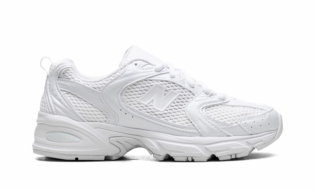 New Balance 530 "Triple White" Types Of New Balance Sneakers