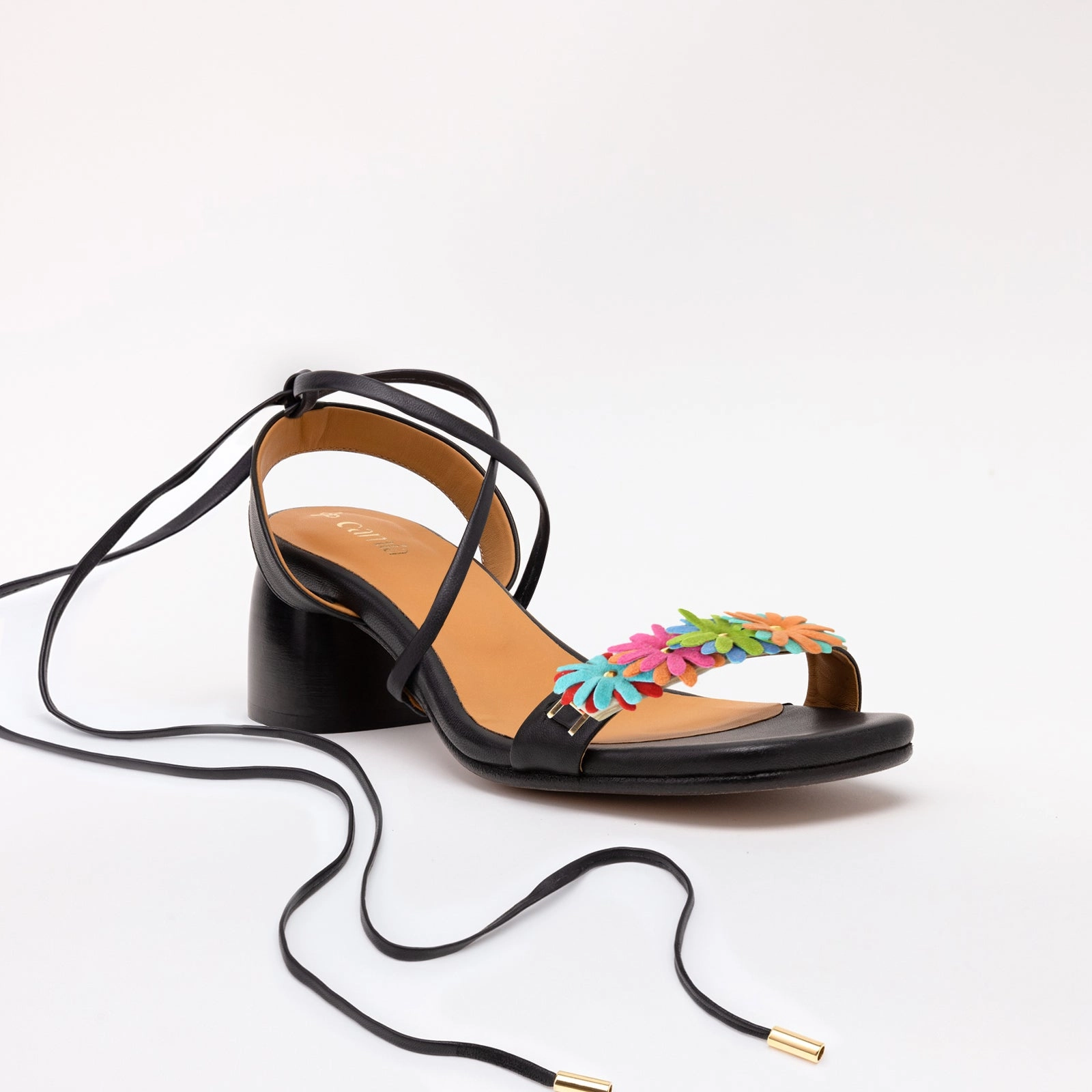 Black Heeled Swap Sandal Petit Garden Bright with Gladiator Sandals Footjob