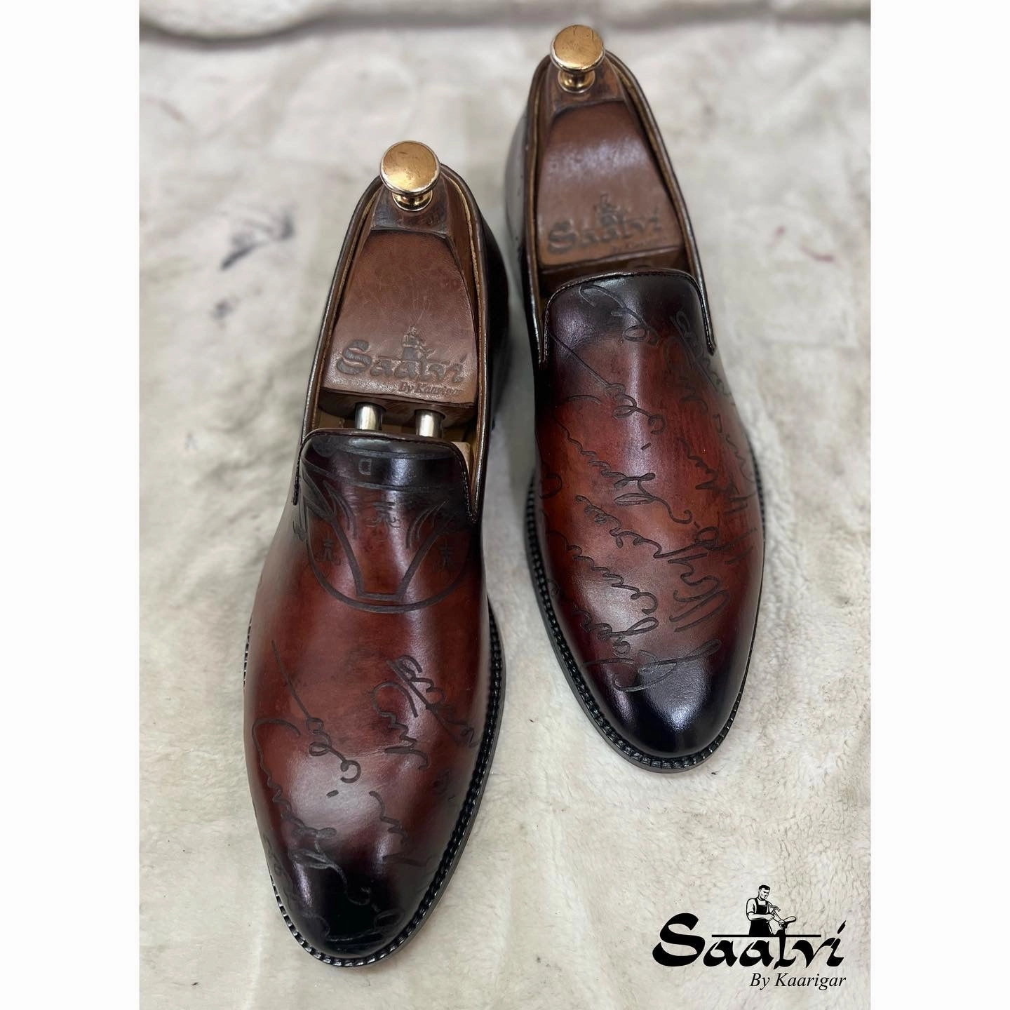 Signature Loafers Bordo Peace And Love Loafers