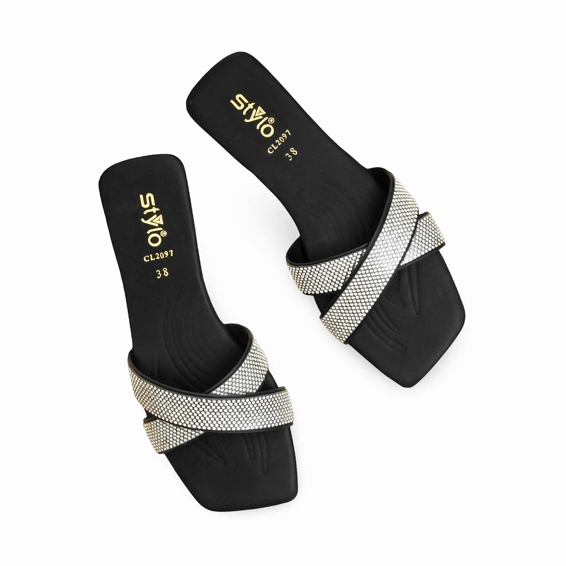 Slides Ladies Black Casual Slipper CL2097