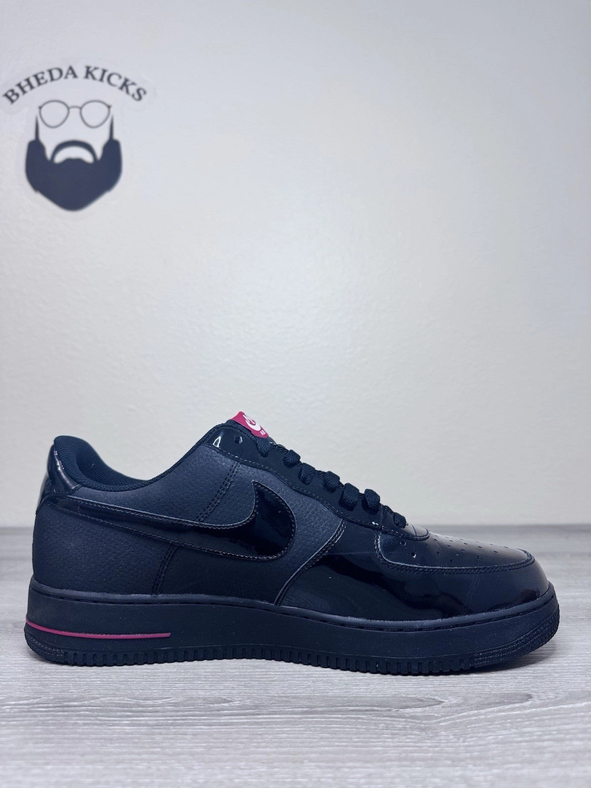 Asics 33 M 2 Running Shoe Size 14 - Nike Air Force 1 low '07 Black Sport Red 315122-021 Preowned 2010