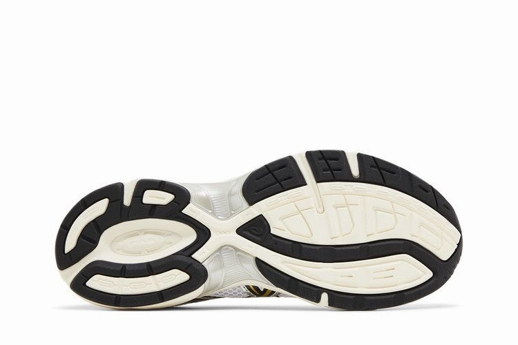 ASICS Gel-1130 White Black Gold Field Hockey Shoes Asics