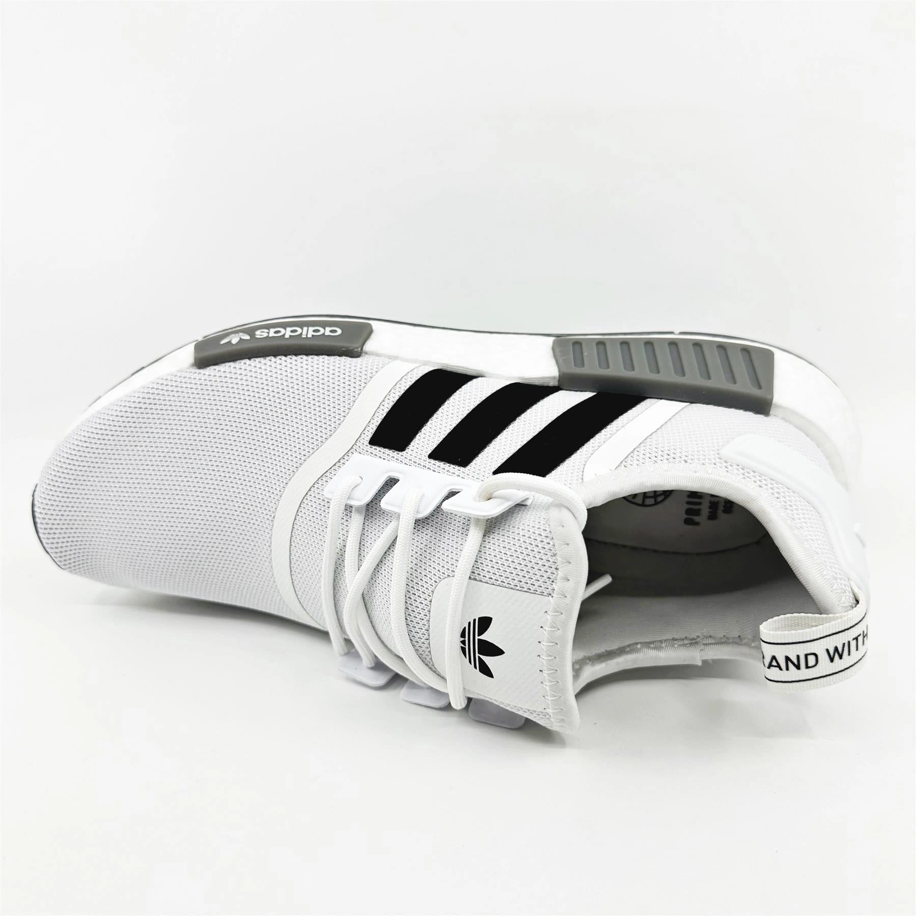 Wide Width Running Shoes adidas NMD R1 Primeblue White Core Black Grey Men Athletic Sneaker GZ9261