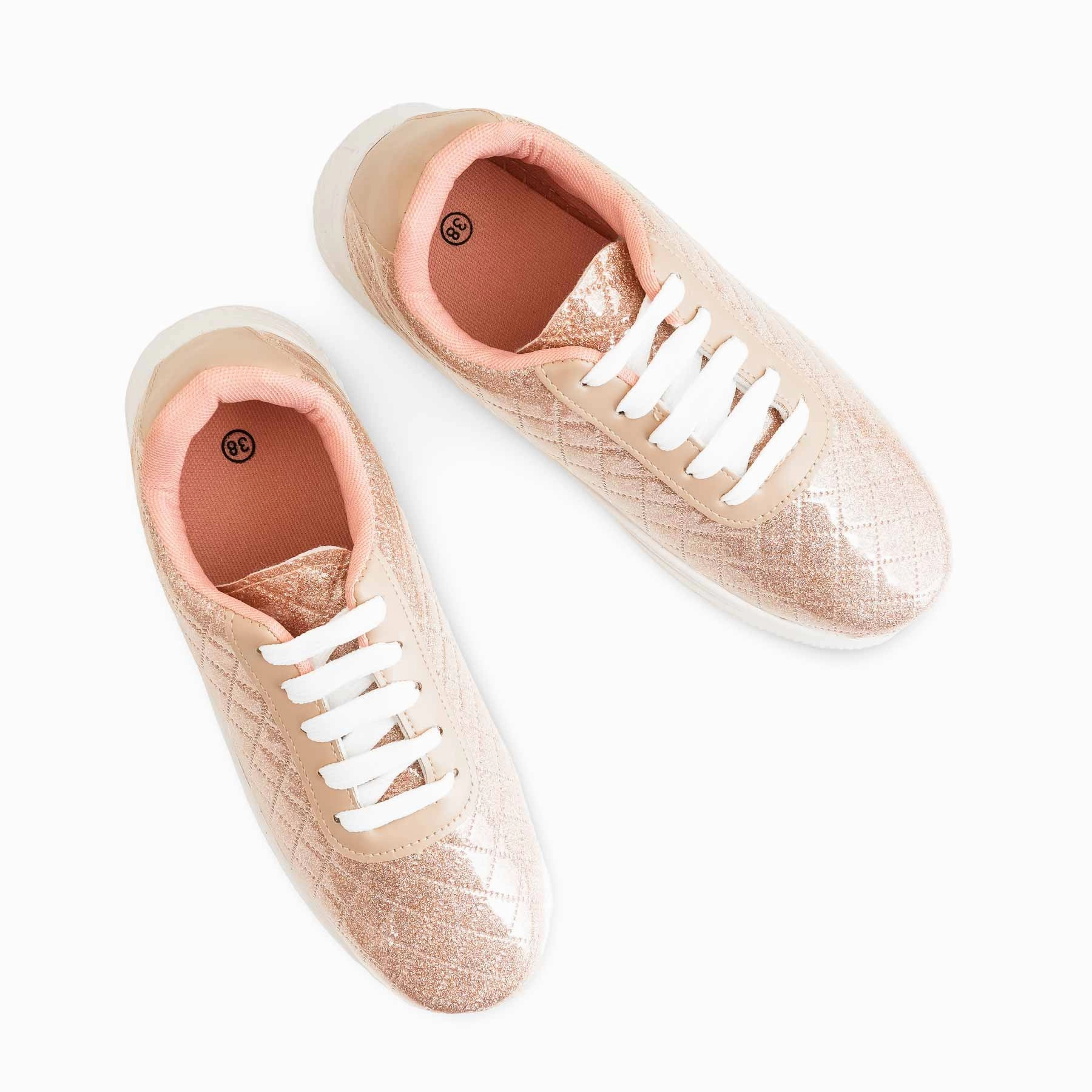 Lightweight Breathable Casual Shoes Peach Casual Sneaker AT7406