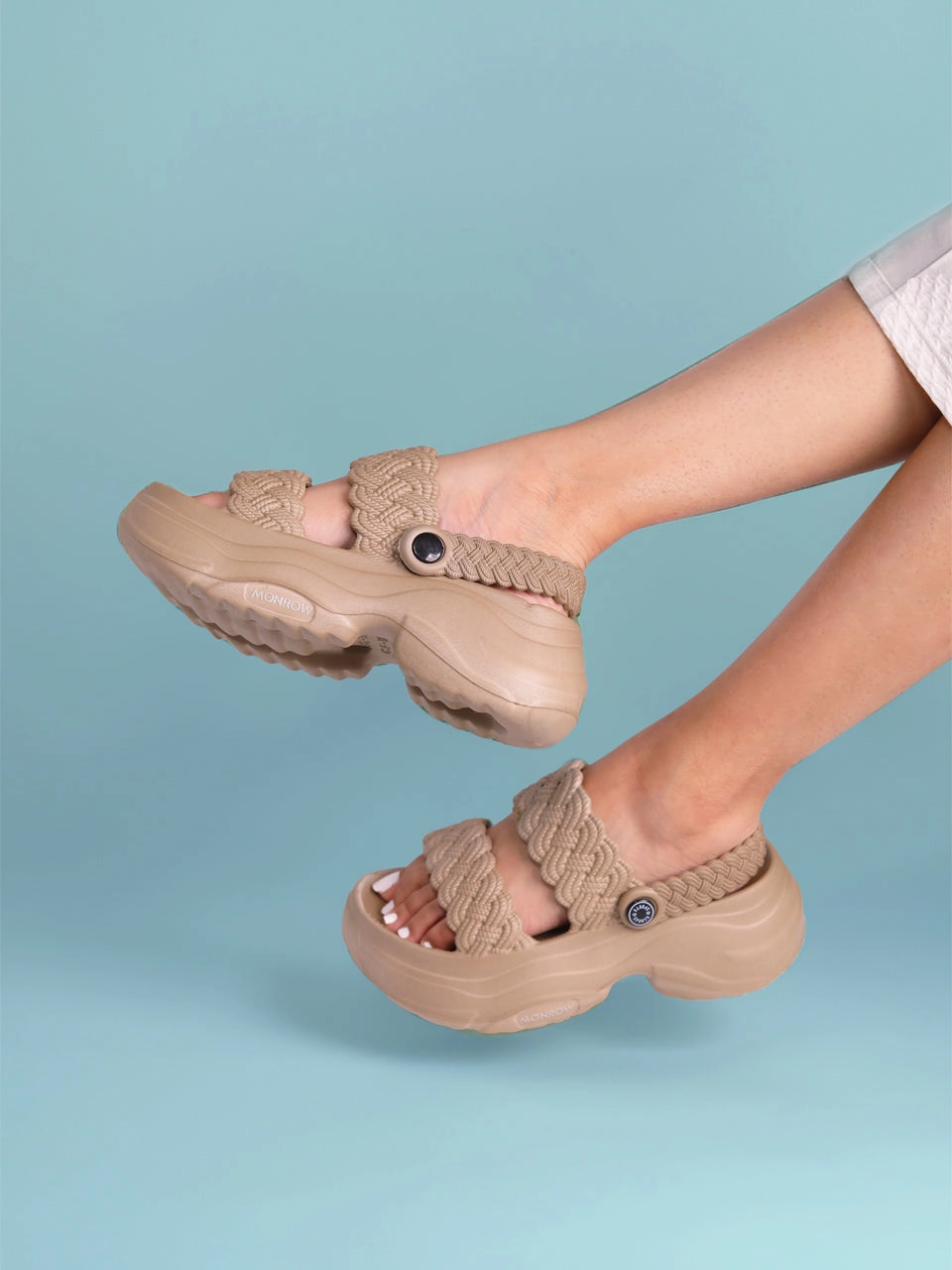 Flip Flops Soft Toe Post Flora Beige Clogs Sandal