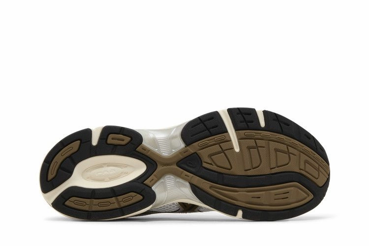 ASICS Gel-1130 White Clay Canyon Asics Stability Running Shoe