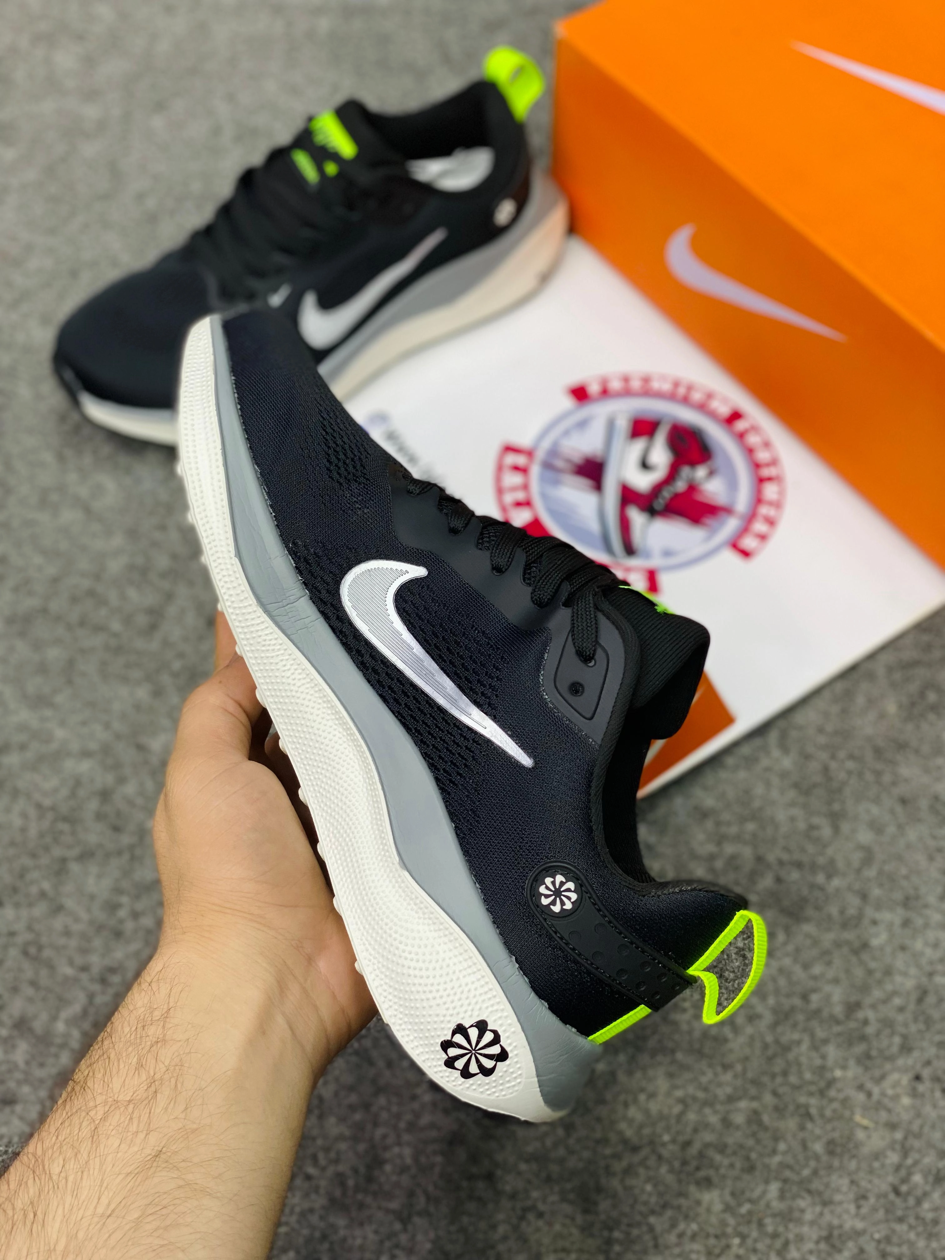 Nike Shoes for Men - Light weight Free Delivery 0012 Best Running Shoes Long Distance