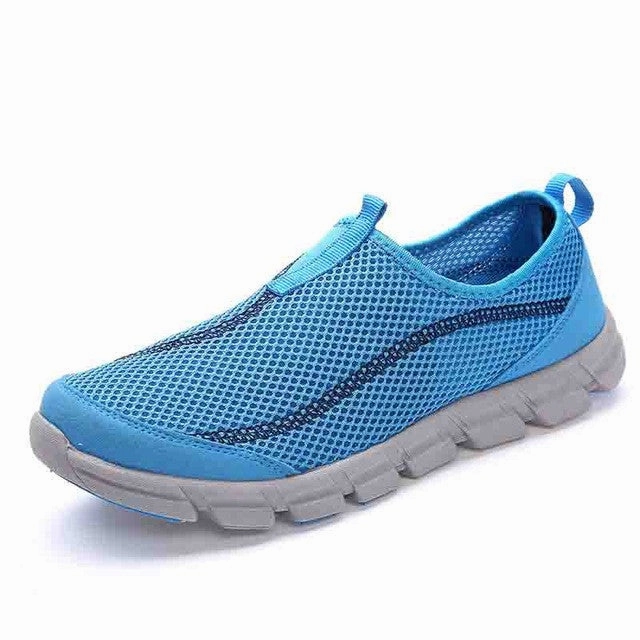 LEMAI 2016 New Cool Athletic Men Sneakers Summer Breathable Mesh Sport Shoes For Men Outdoor Super Light Running Shoes FB013 Cross Country Running Flats Racing Shoes