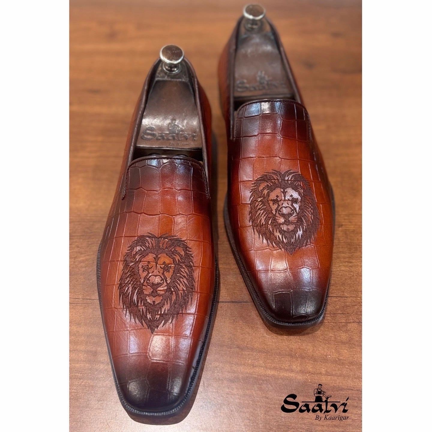 Ostrich Skin Loafers Lion Hand Patina Loafers