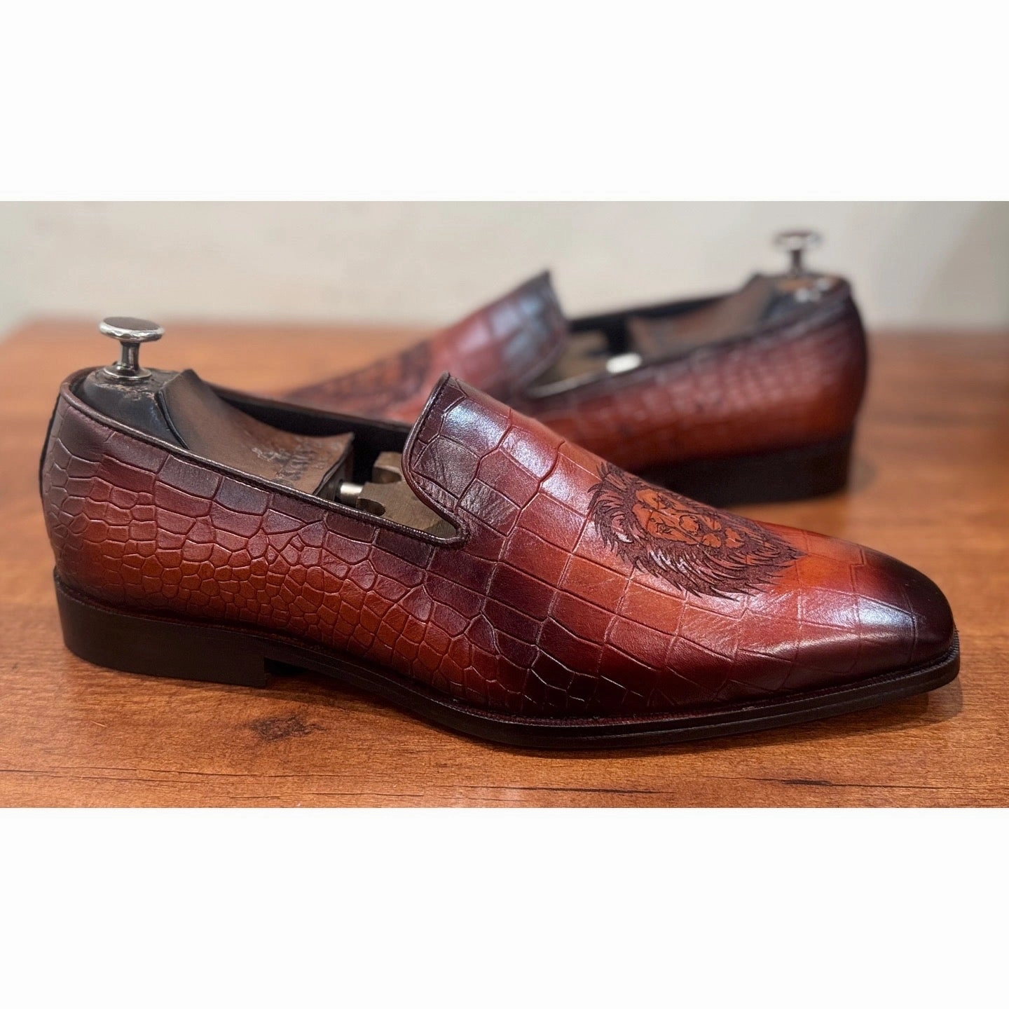 Velasca Loafers Lion Hand Patina Loafers