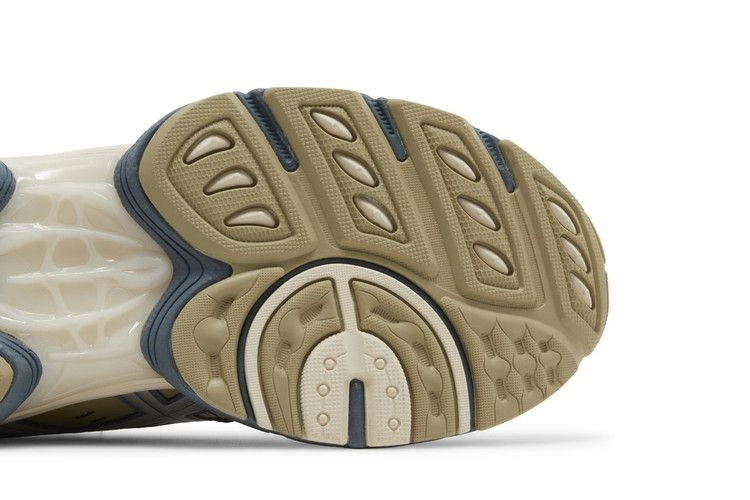 Asics Aggressor 5 Wrestling Shoes ASICS Gel-Nimbus 9 Oatmeal Ironclad