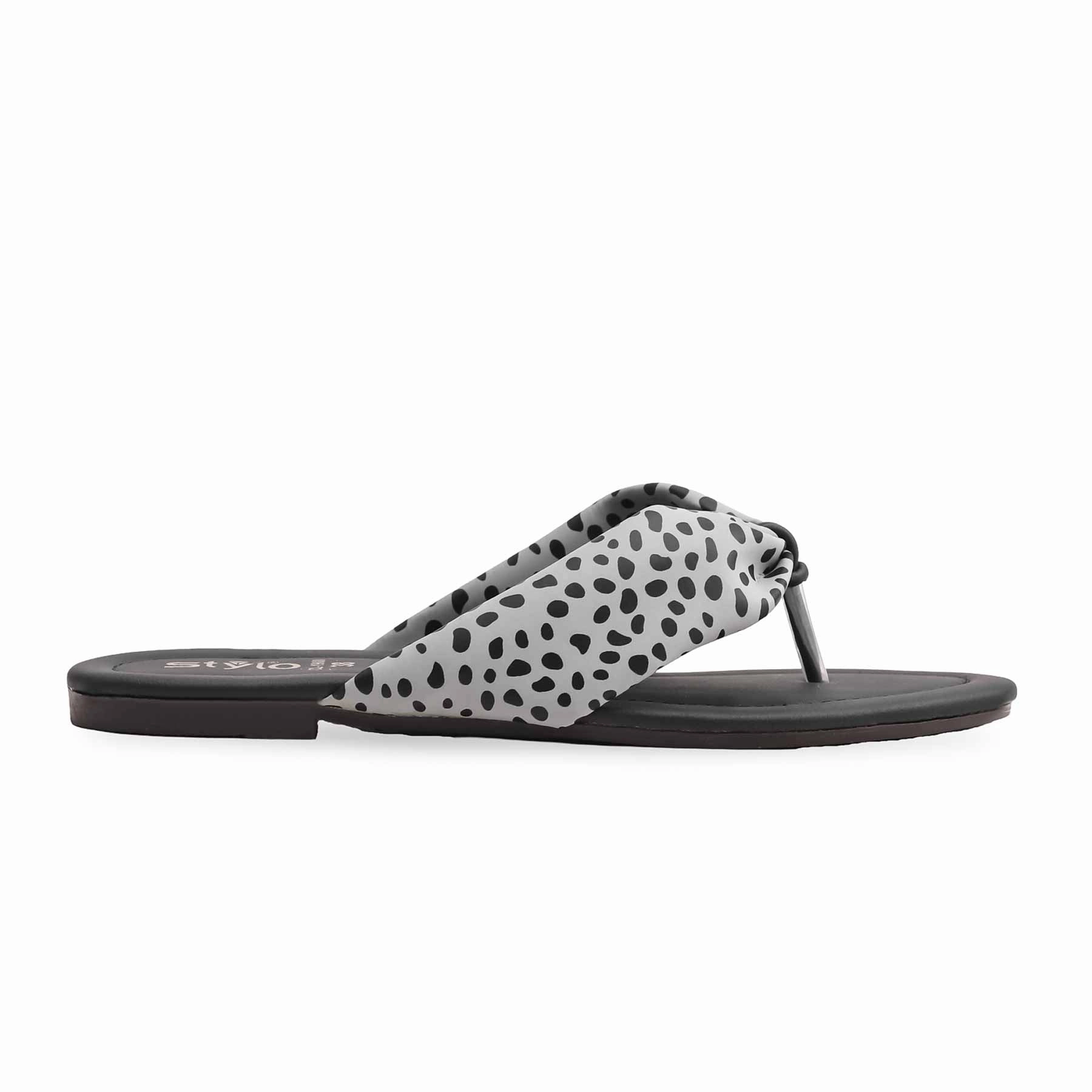 Zip Casual Shoes Grey Casual Chappal CL1900