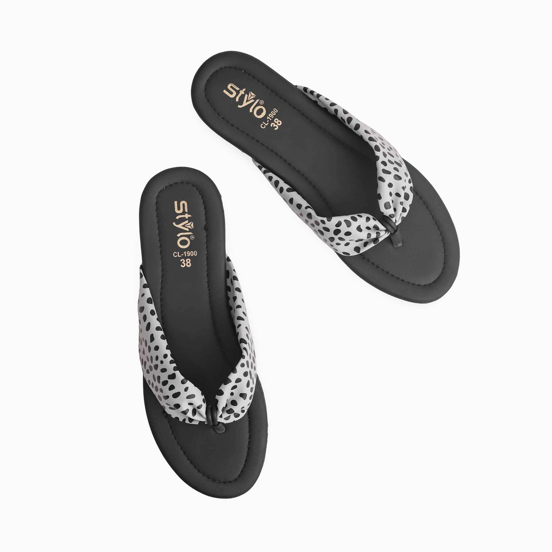 Casual Shoes Uk Sale Grey Casual Chappal CL1900