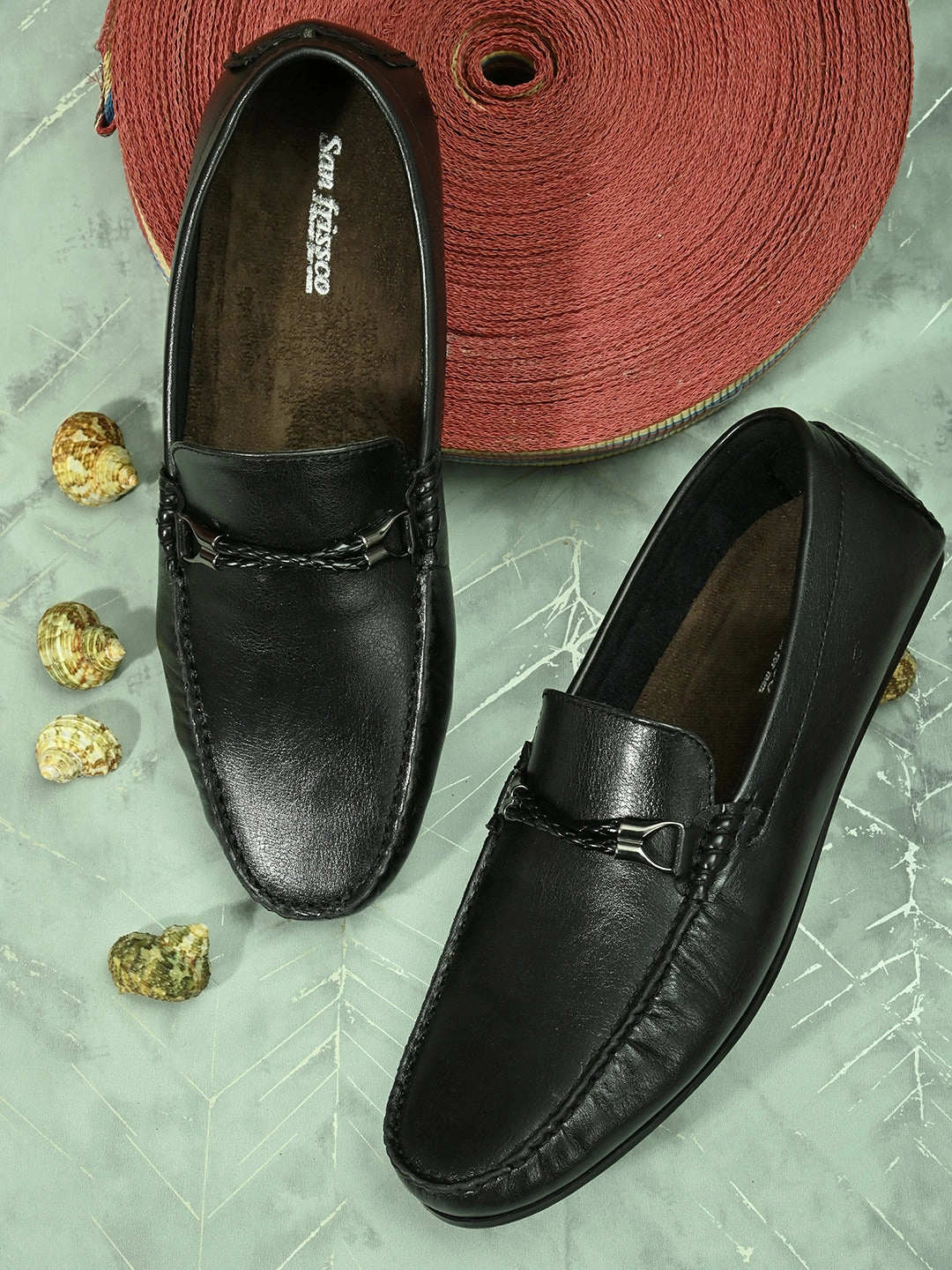 Chucnky Loafers Loop Black Driving Loafers
