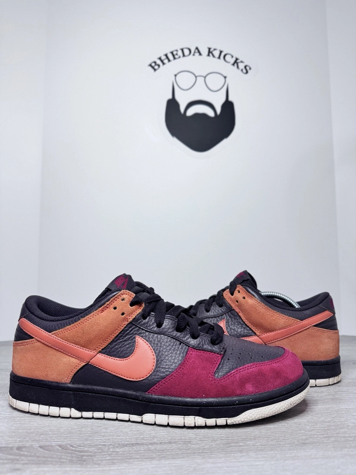 Size 10.5 - Nike Dunk Cl Low Brown 318020-082 Preowned Authentic Vintage Asics Shoes Overpronation