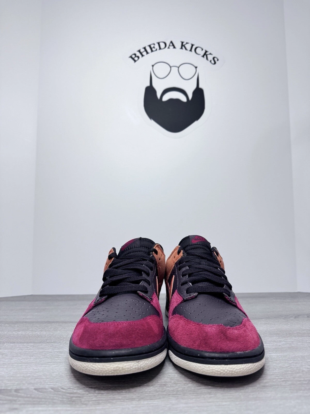 Size 10.5 - Nike Dunk Cl Low Brown 318020-082 Preowned Authentic Vintage Asics Short Distance Running Shoes