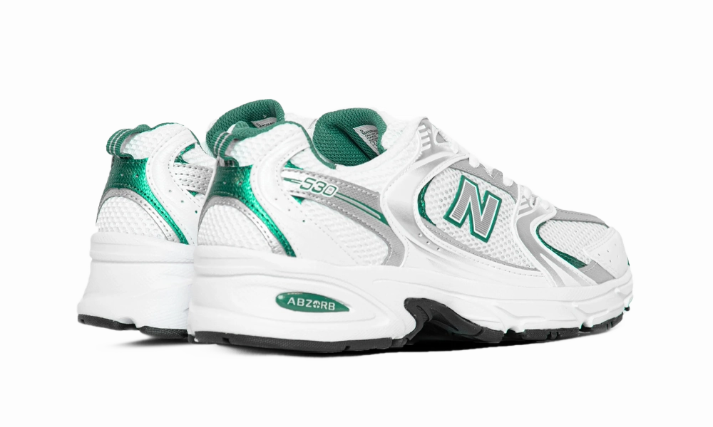 New Balance 530 White Silver Green New Balance 530 Trainers