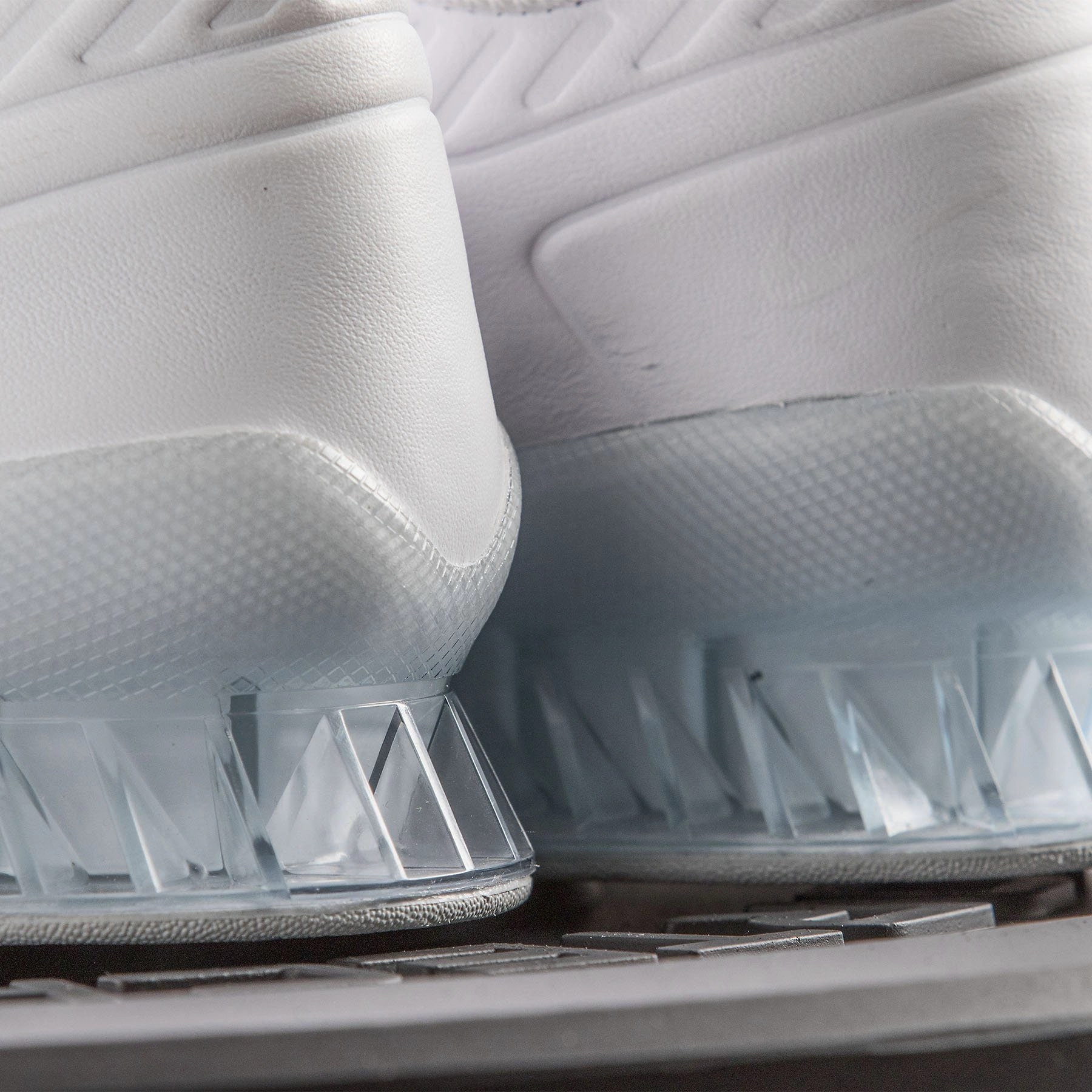 Asics Running Shoes Differences Nike - Romaleos 3 XD Men's Weightlifting Shoes (White/Metallic Platinum)