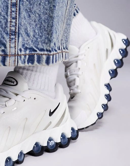 Asics Rocket Volleyball Shoes Nike Air Max DN  Lavenir de lamorti est en marche