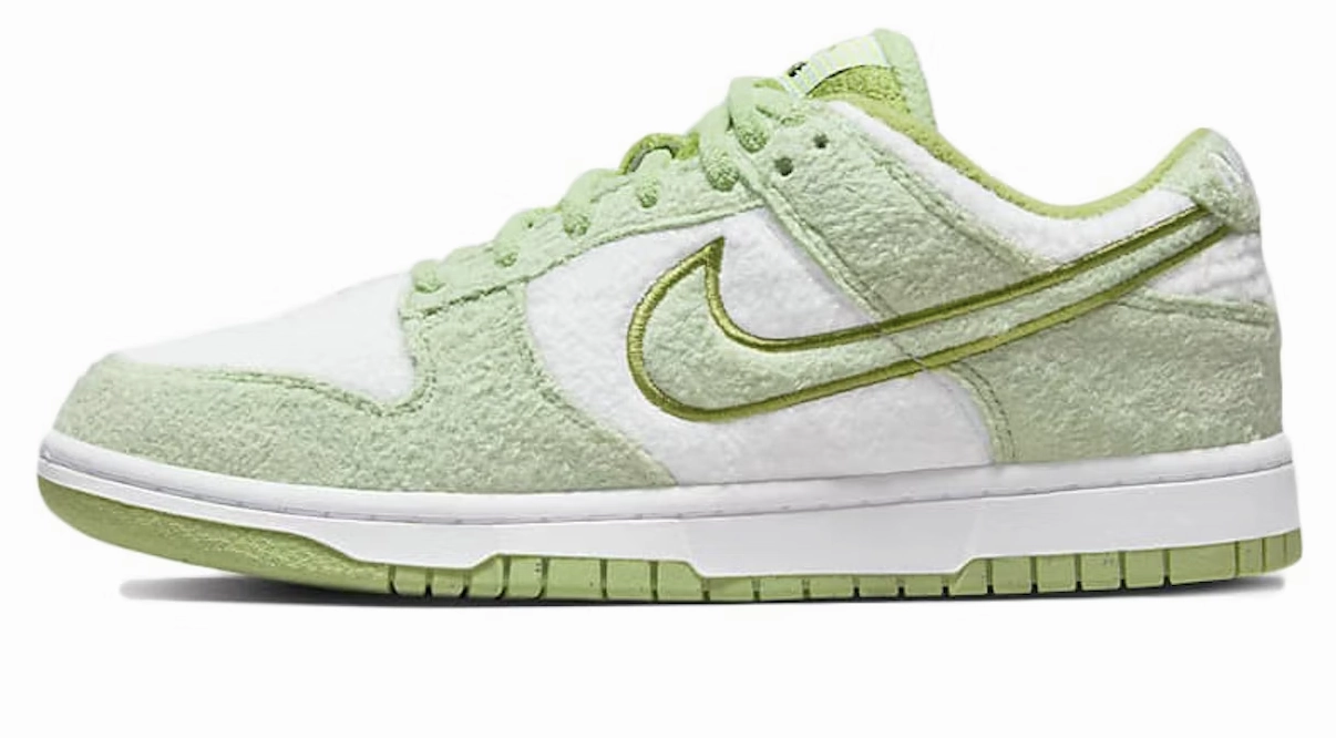 Nike Dunk Low SE "Fleece Pack Honeydew" Asics Shoe Tester