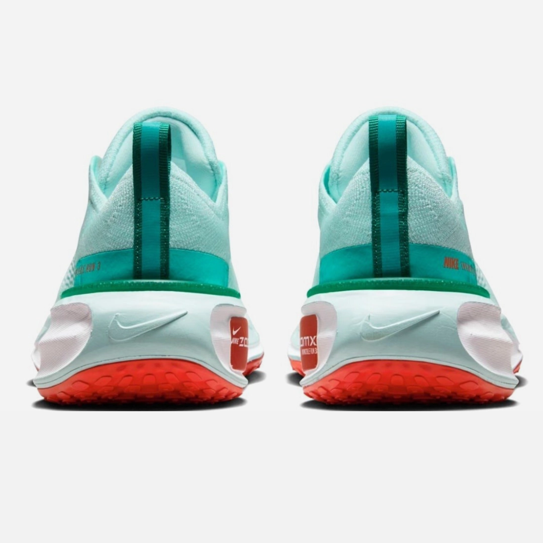 Nike Invincible Run 3 - Verde Claro/Branco Classic Asics Running Shoes