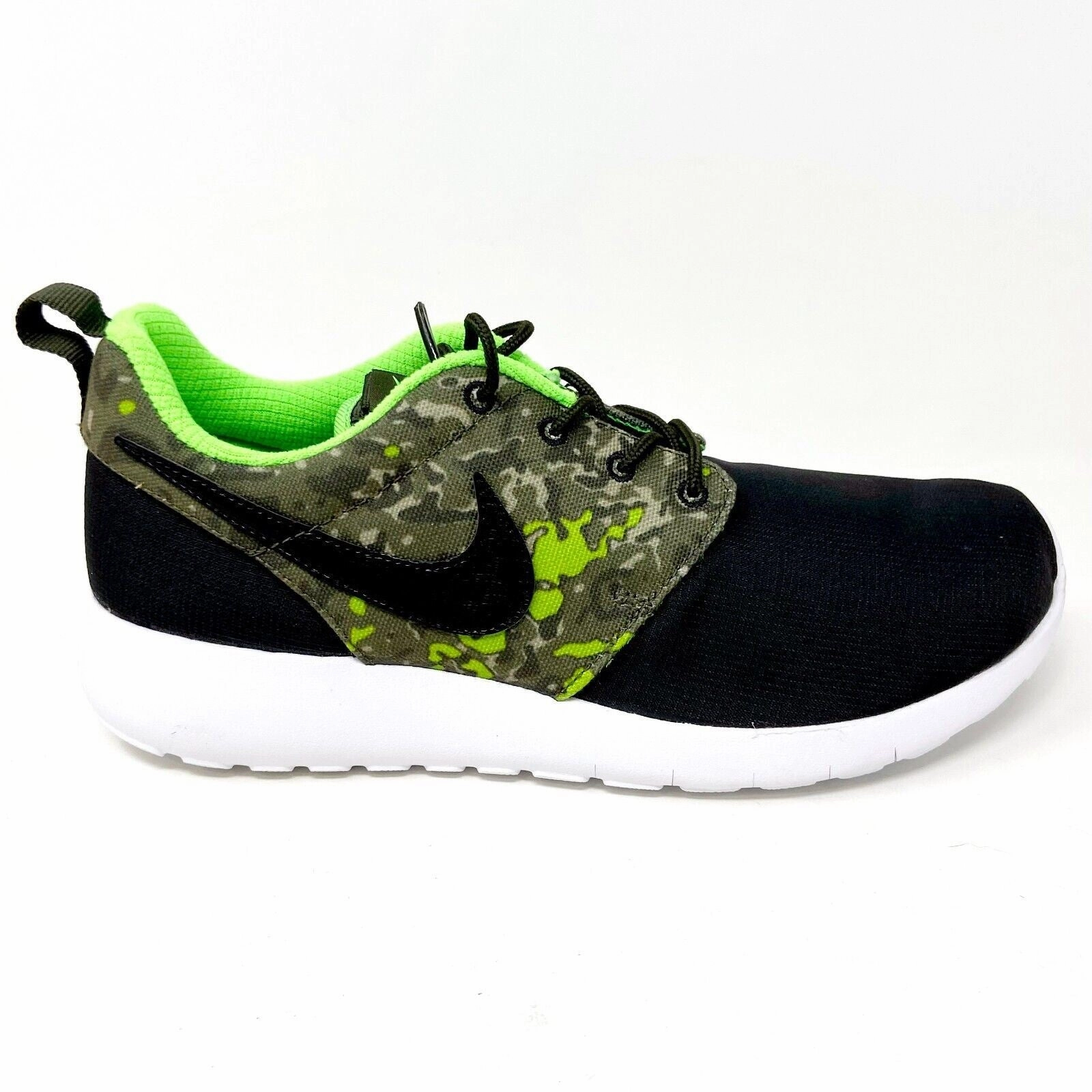 Nike Roshe One Print (GS) Black Cargo Khaki Green Kids Size 7 Shoes 677782 008 Asics Shoes Test