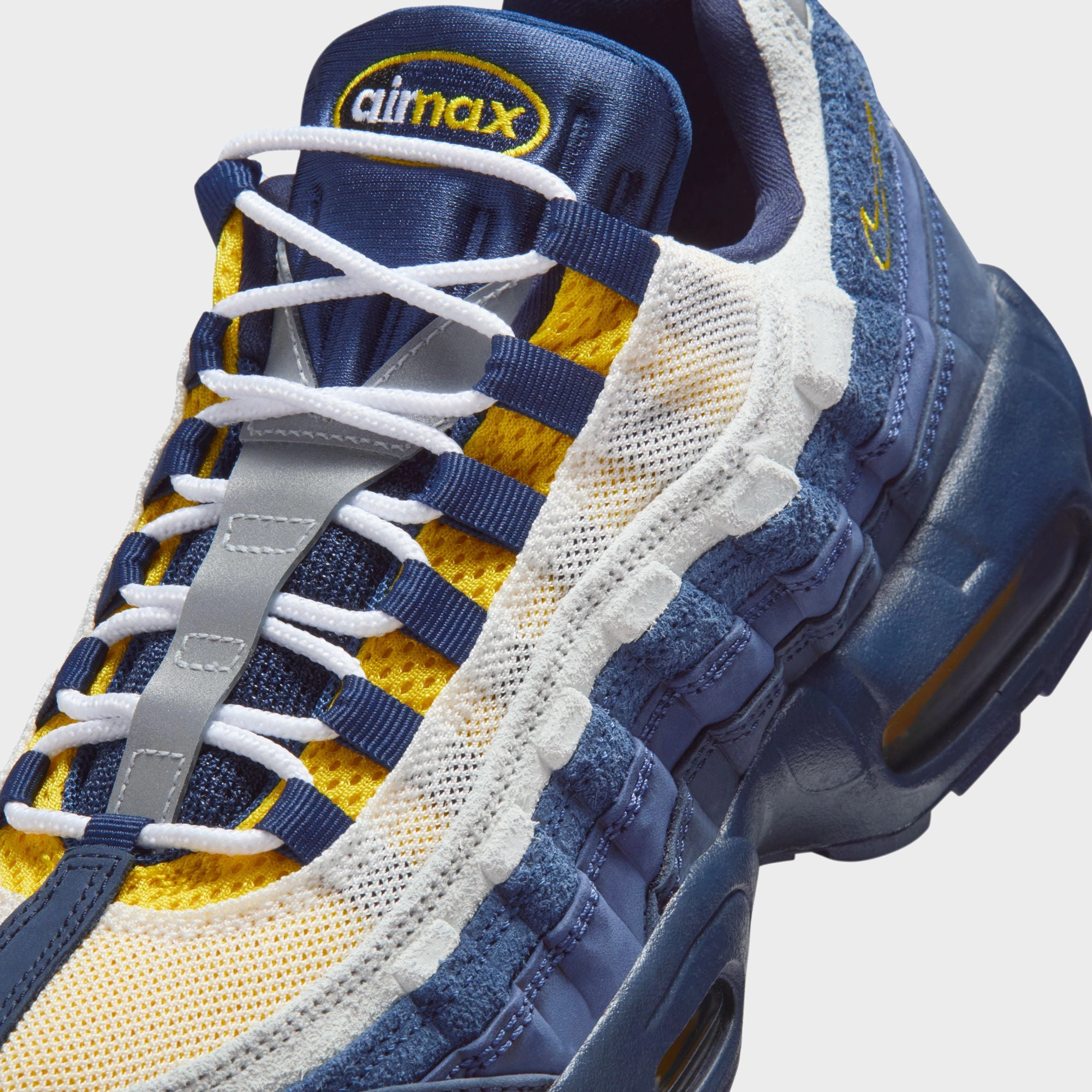 Asics Shoes Guide NIKE SB X ERIC KOSTON AIR MAX 95 - OBSIDIAN/SPEED YELLOW