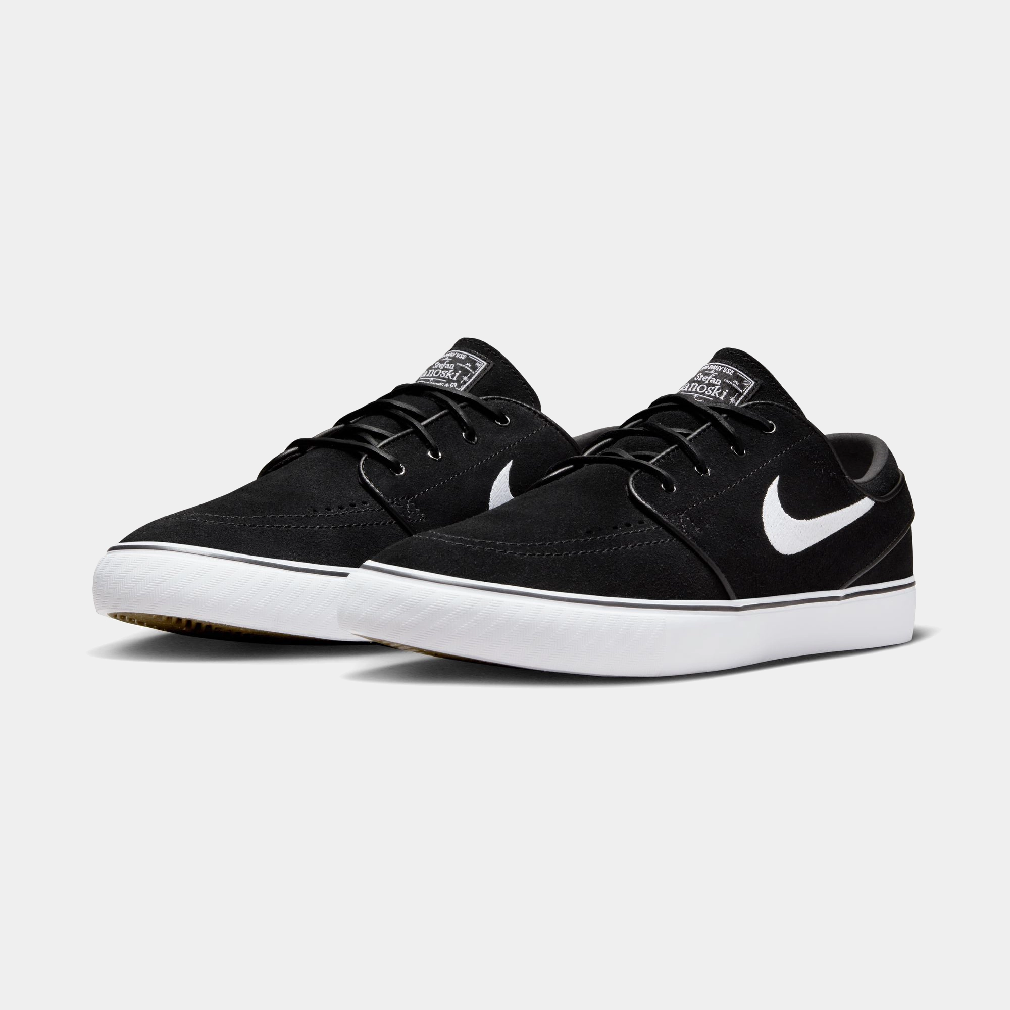 Asics Voleyball Shoes NIKE SB ZOOM JANOSKI OG  - BLACK/WHITE