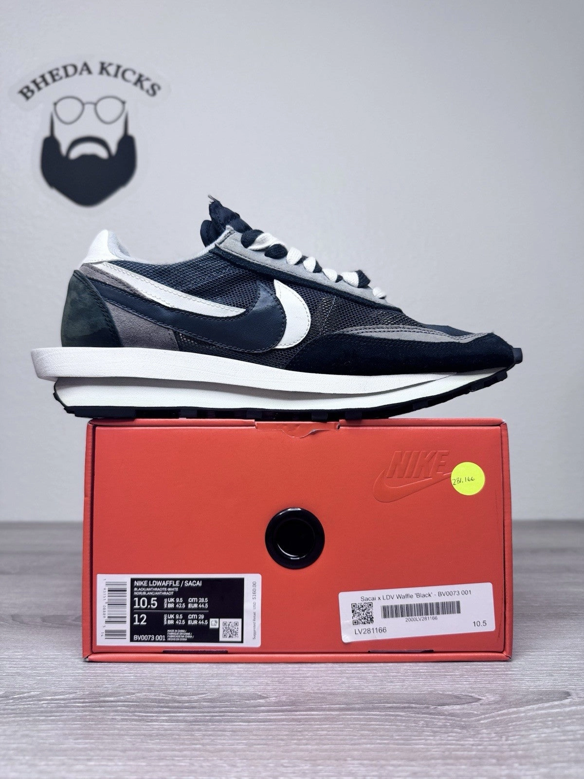 Asics Shoes Best For Running Size 10.5 - Nike LDWaffle x Sacai Black 2019 Black White Preowned BV0073-001